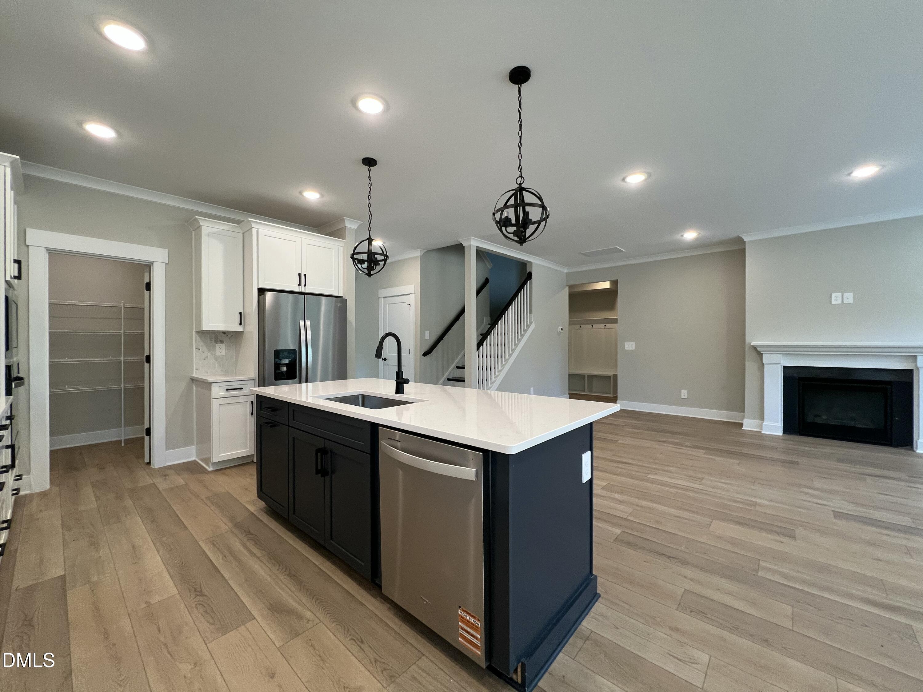 89 Stradshire Court Property Photo 6