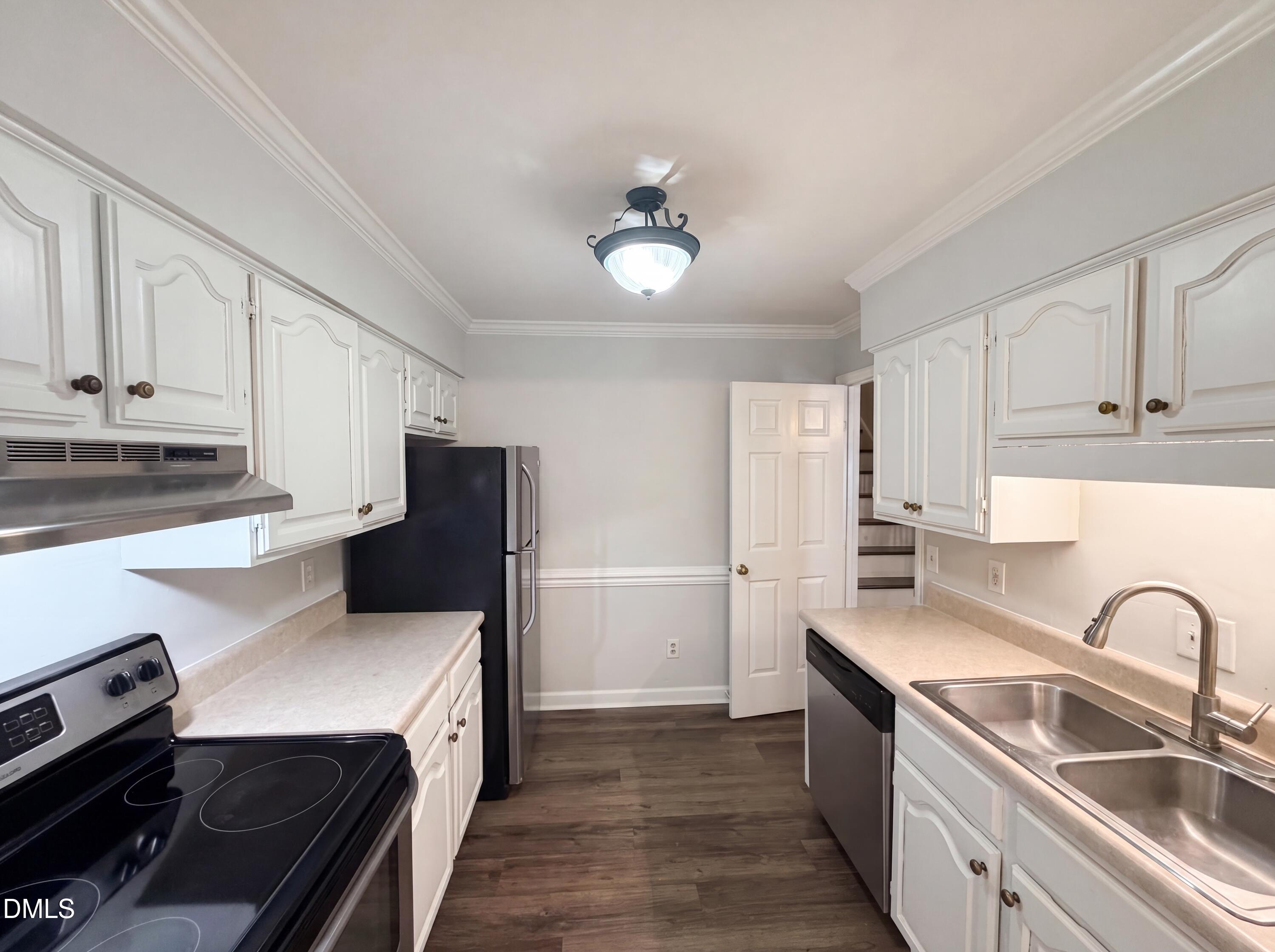 4601 Hershey Court Property Photo 6