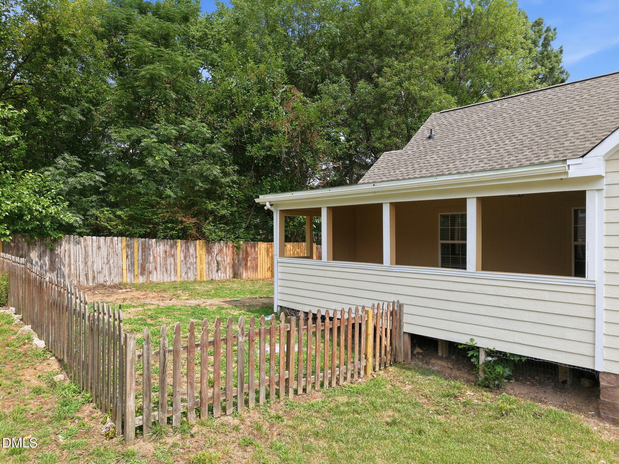 219 Carroll Street Property Photo 30