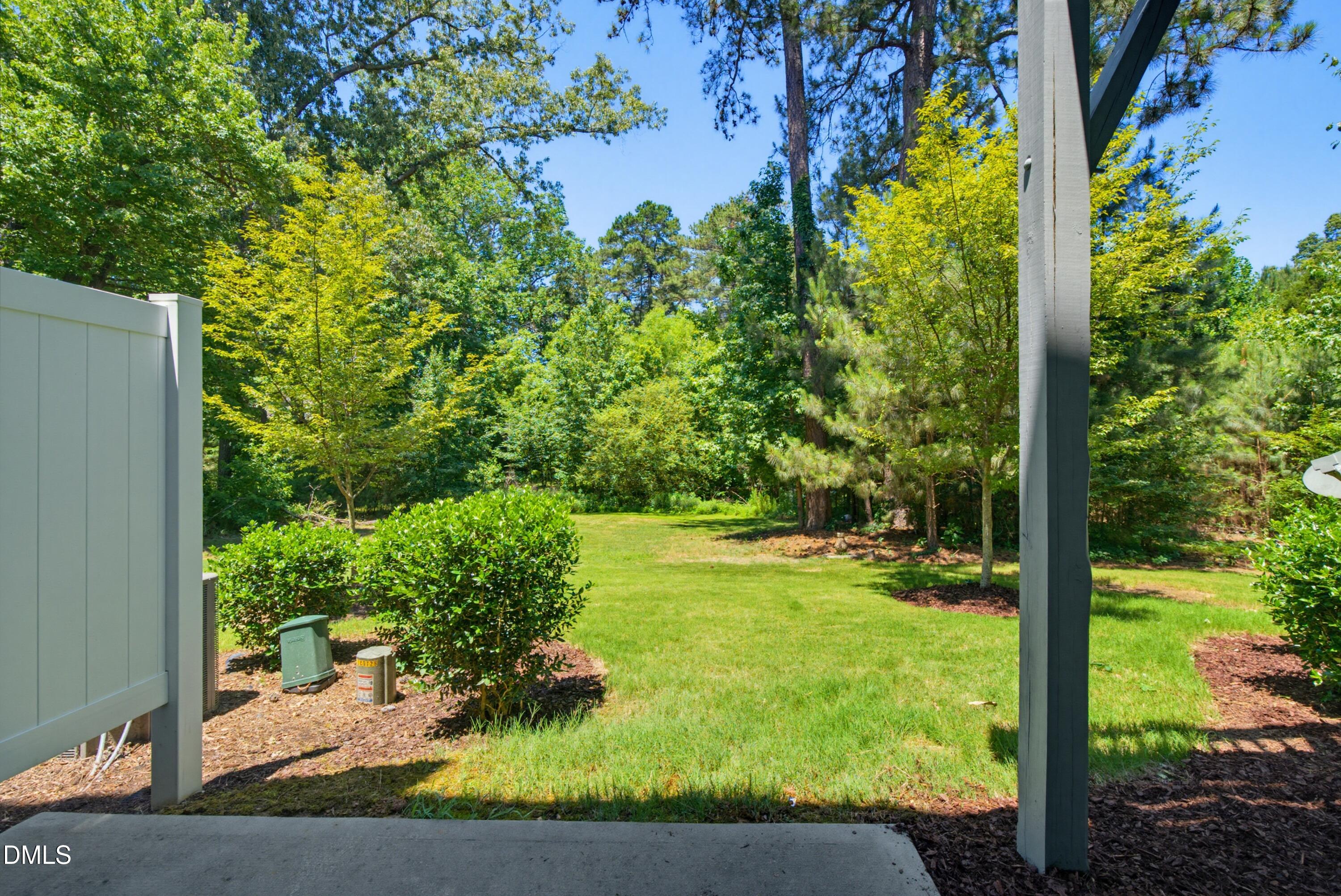 641 Newlyn Drive Property Photo 8