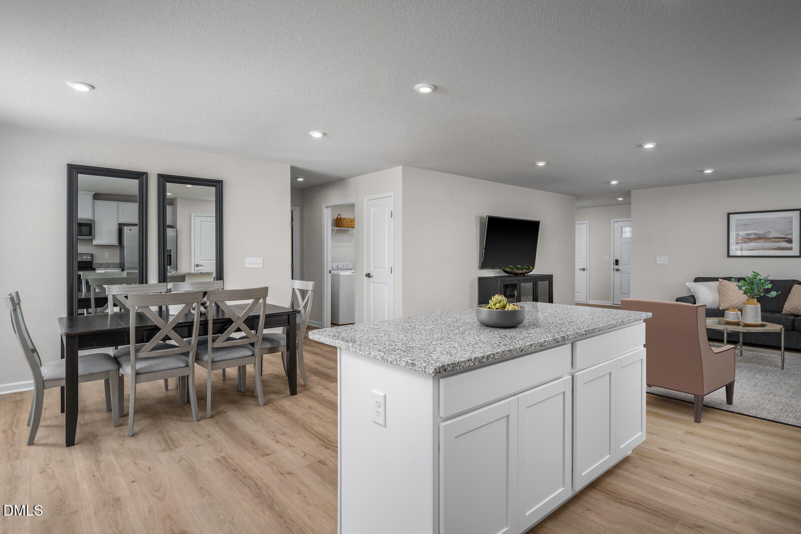 8529 Ladybug Drive Property Photo 8