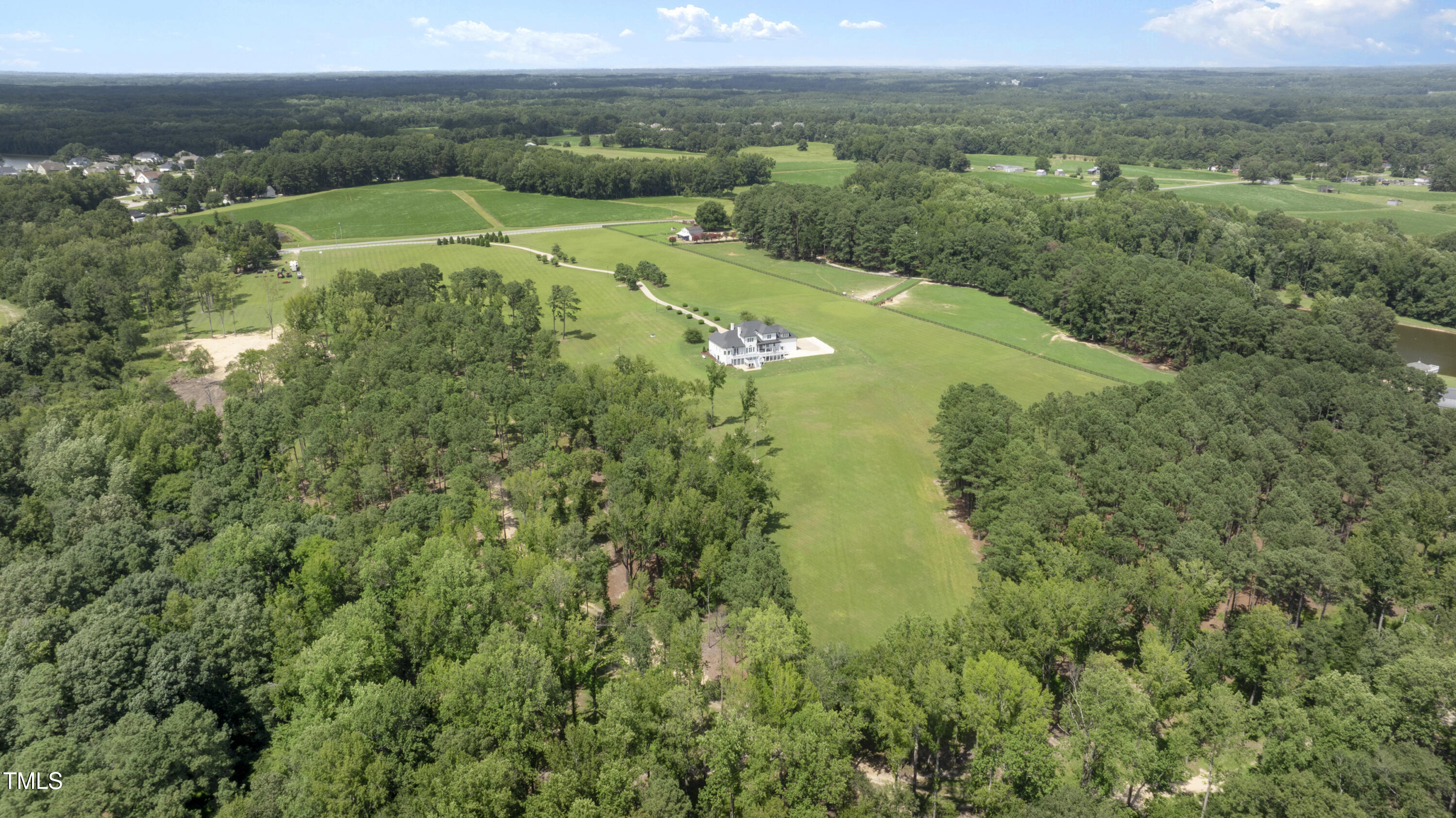 9816 Debnam Road Property Photo 4