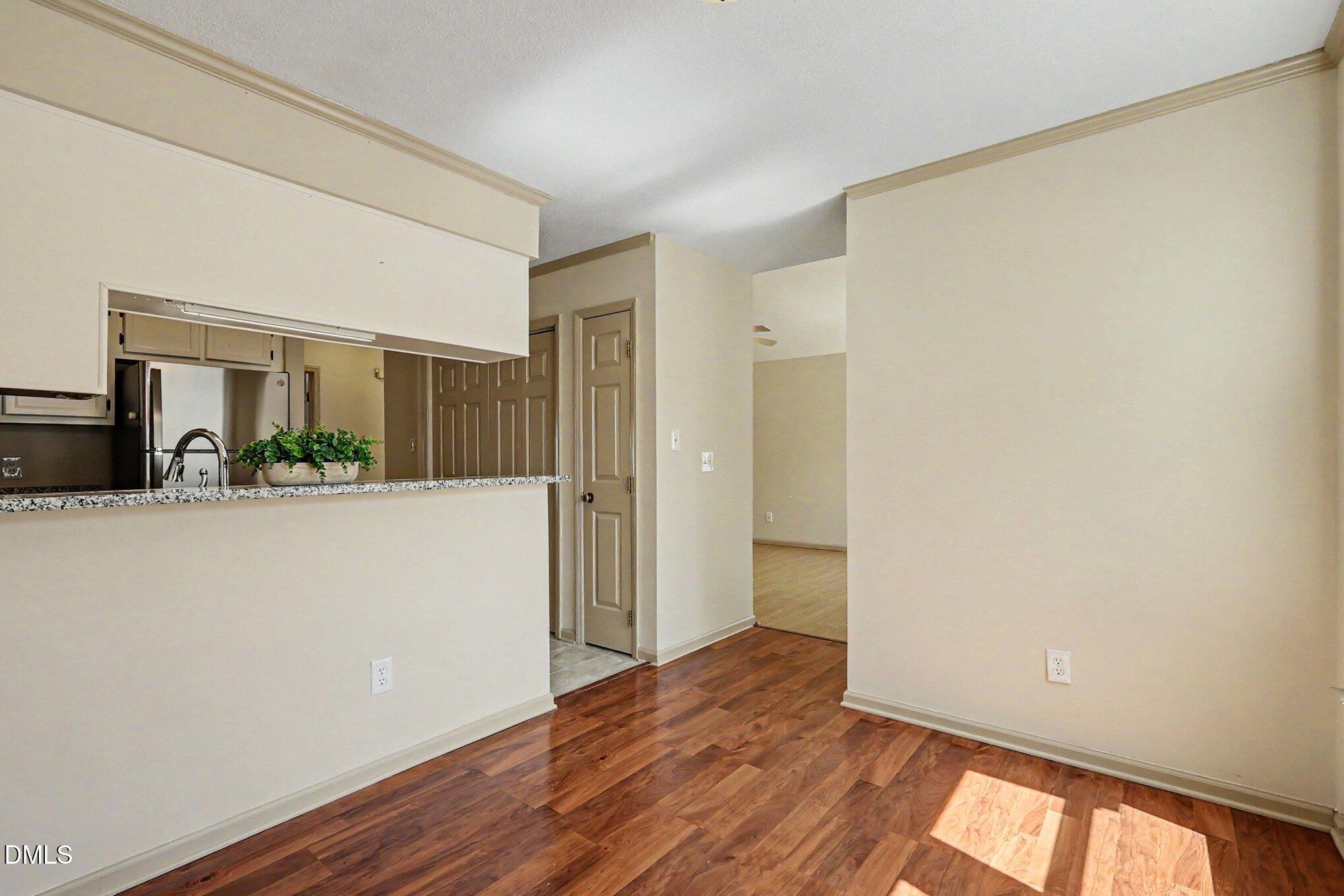 5029 Avenida Del Sol Drive Property Photo 14
