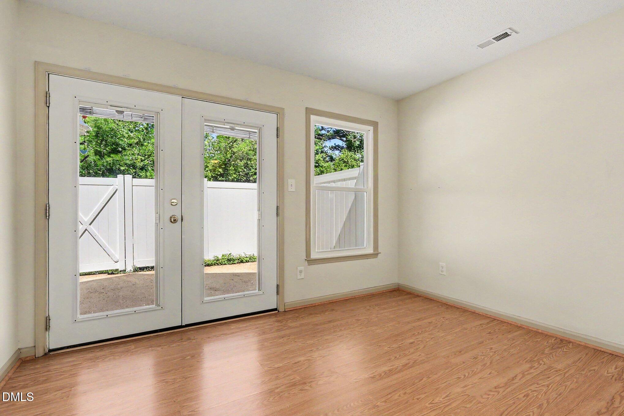 5029 Avenida Del Sol Drive Property Photo 24