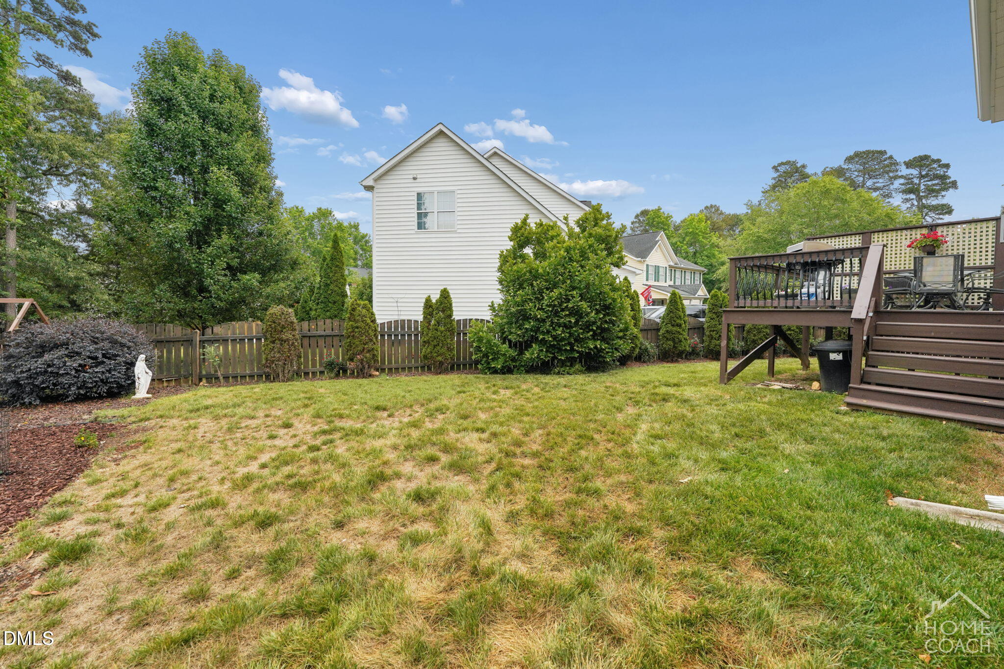 10611 Friendly Neighbor Lane Property Photo 6