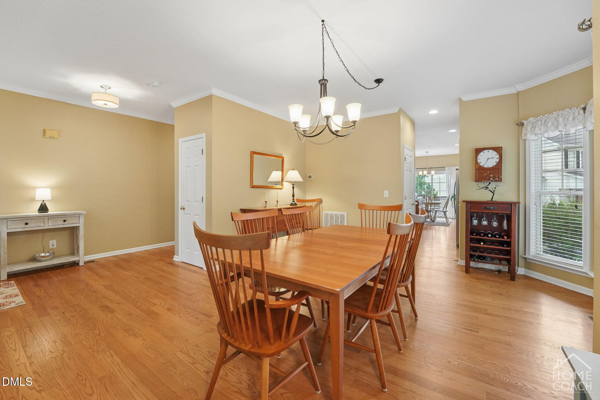 10611 Friendly Neighbor Lane Property Photo 11