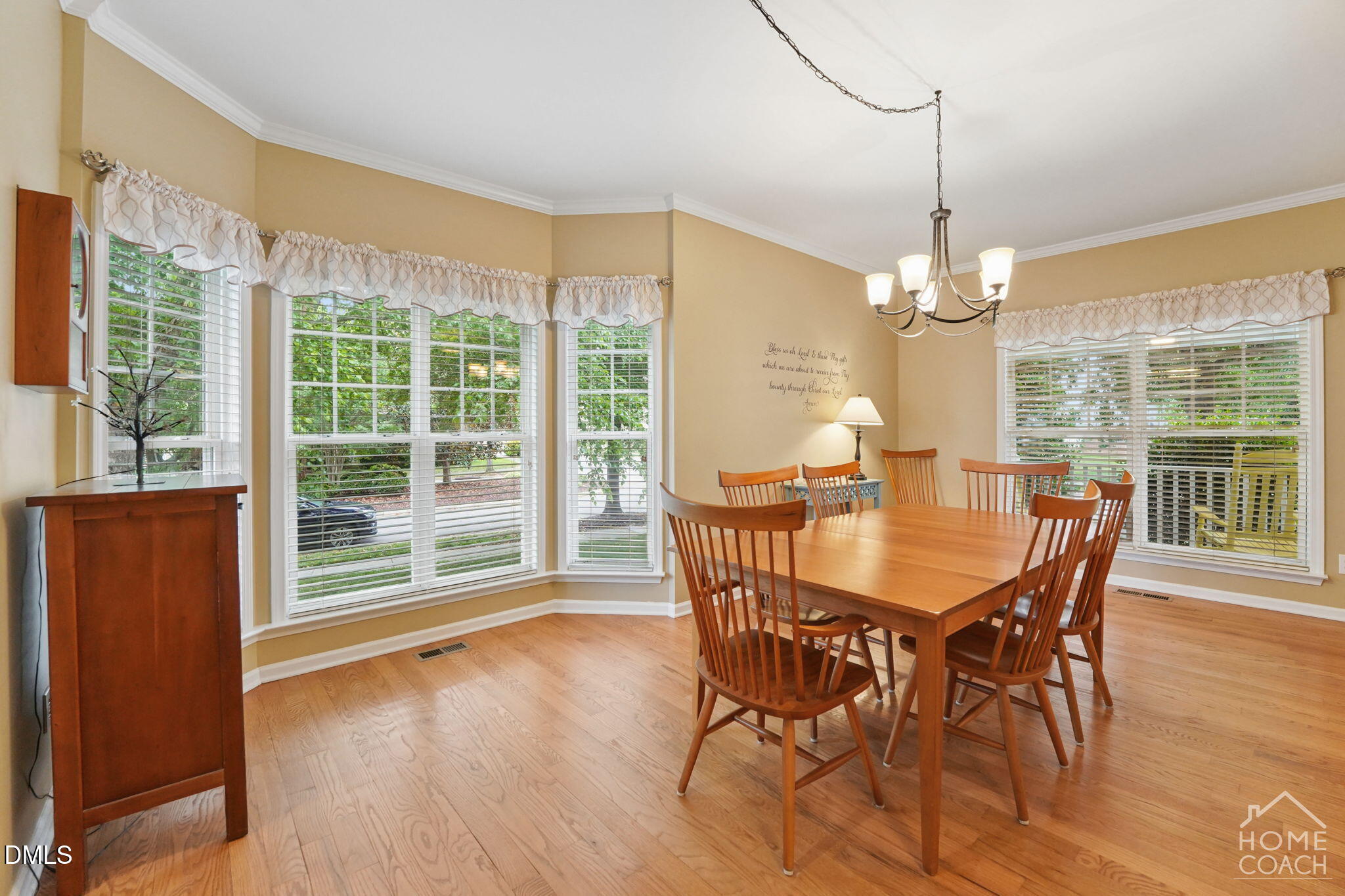 10611 Friendly Neighbor Lane Property Photo 12