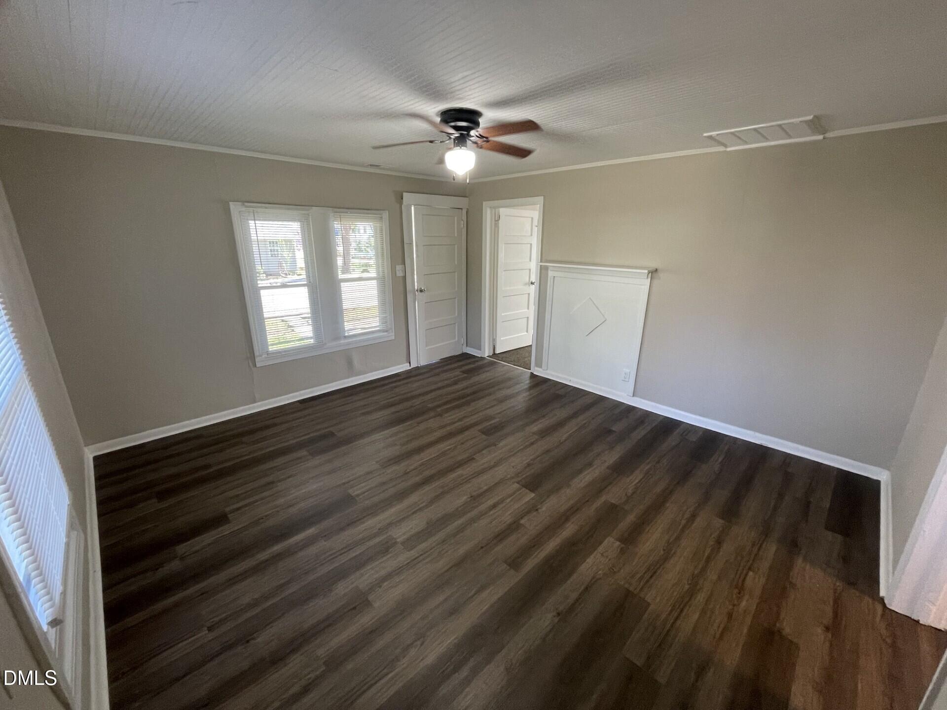 322 E Perry Avenue Property Photo 16