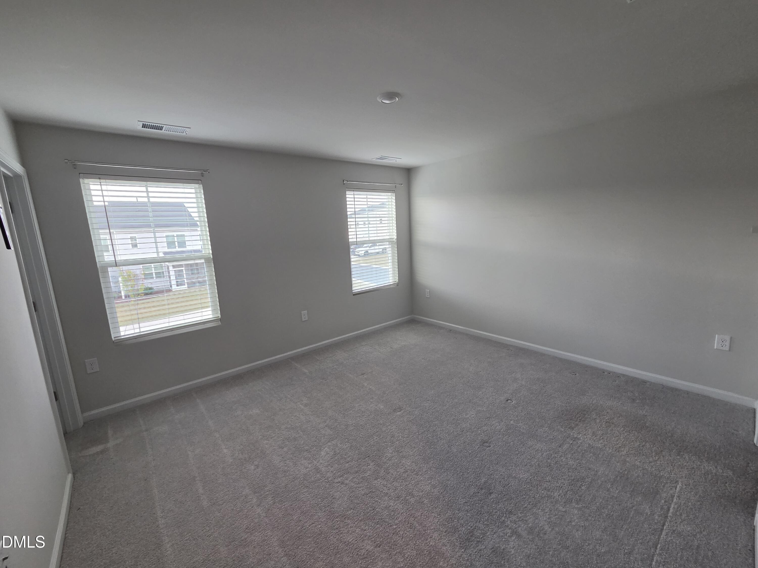 5061 Microcline Trail Property Photo 11