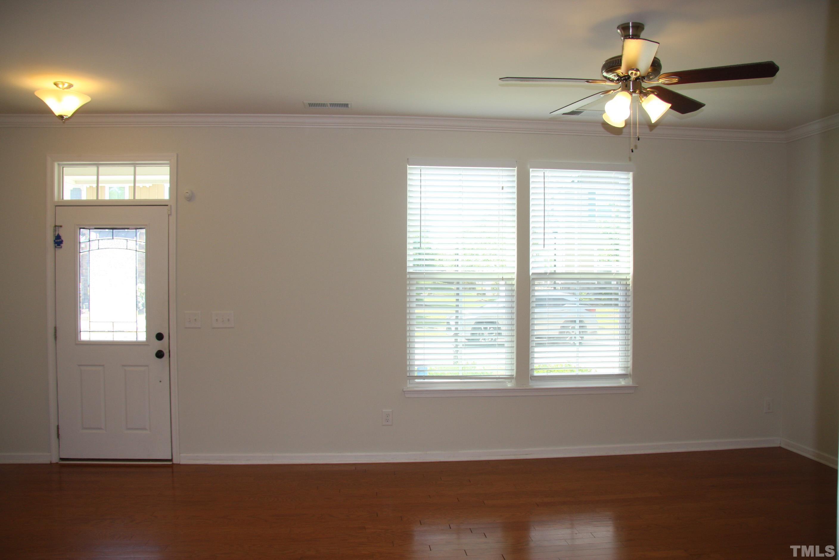 1012 Semora Lane Property Photo 2