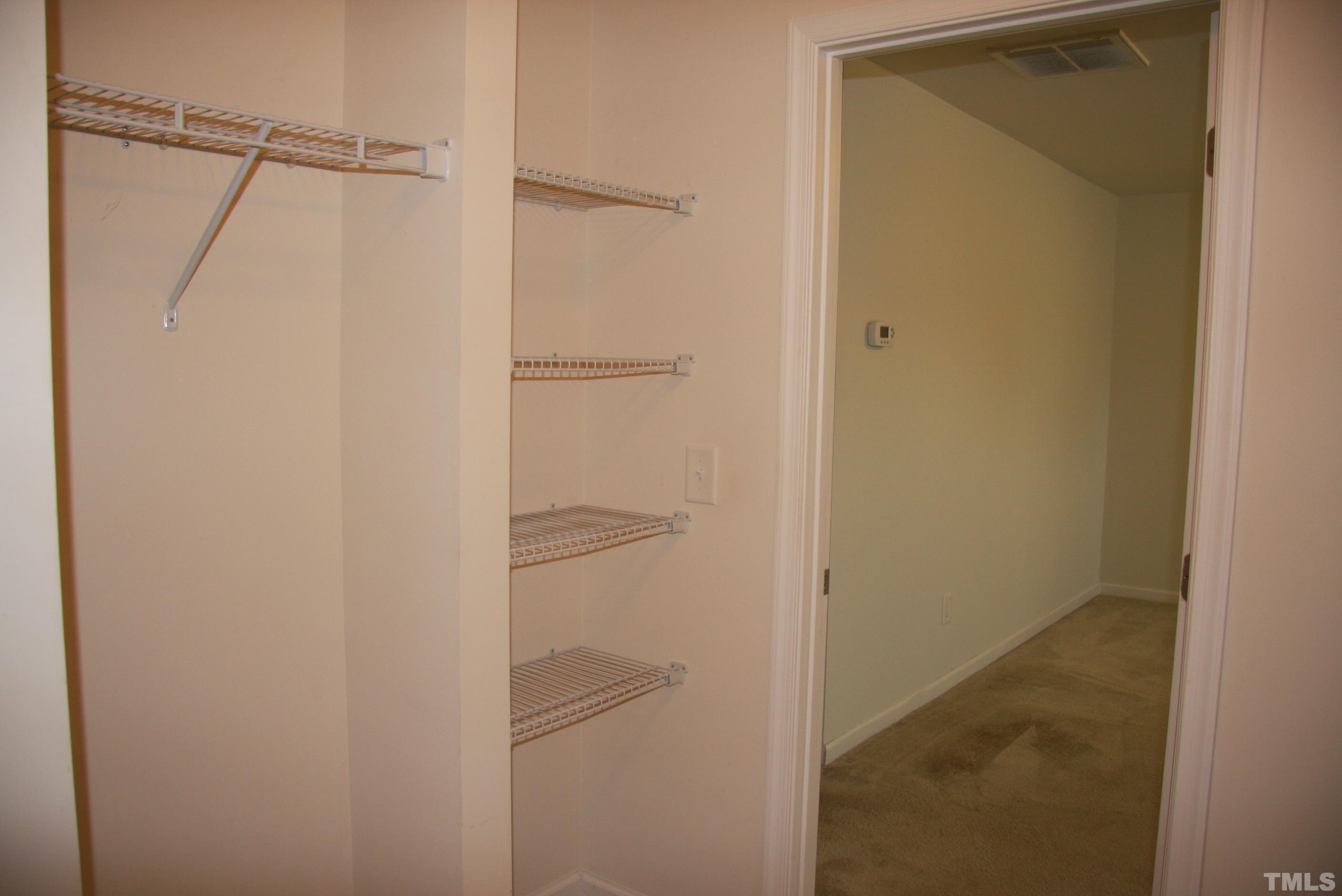 1012 Semora Lane Property Photo 17