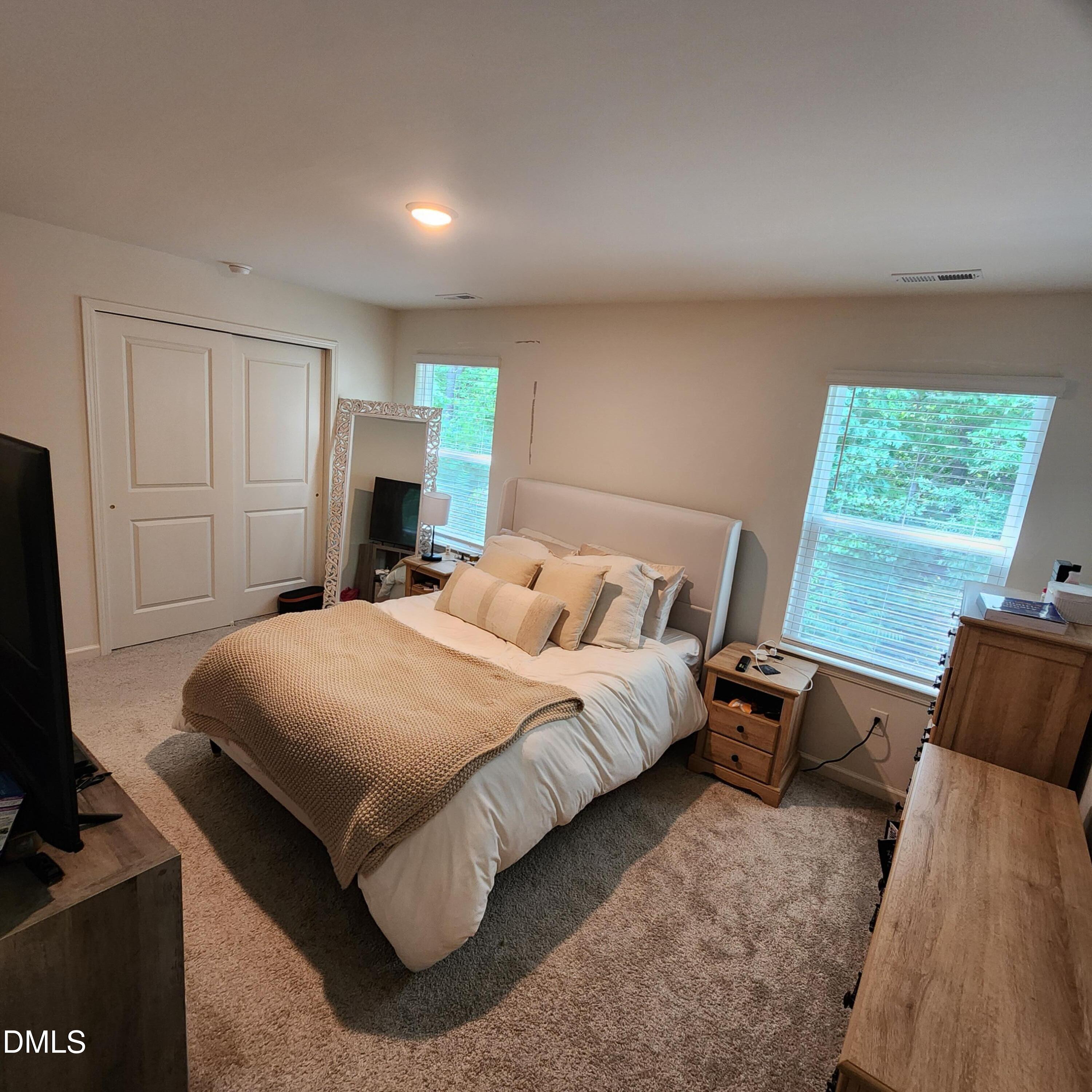 3002 Spline Circle Property Photo 18