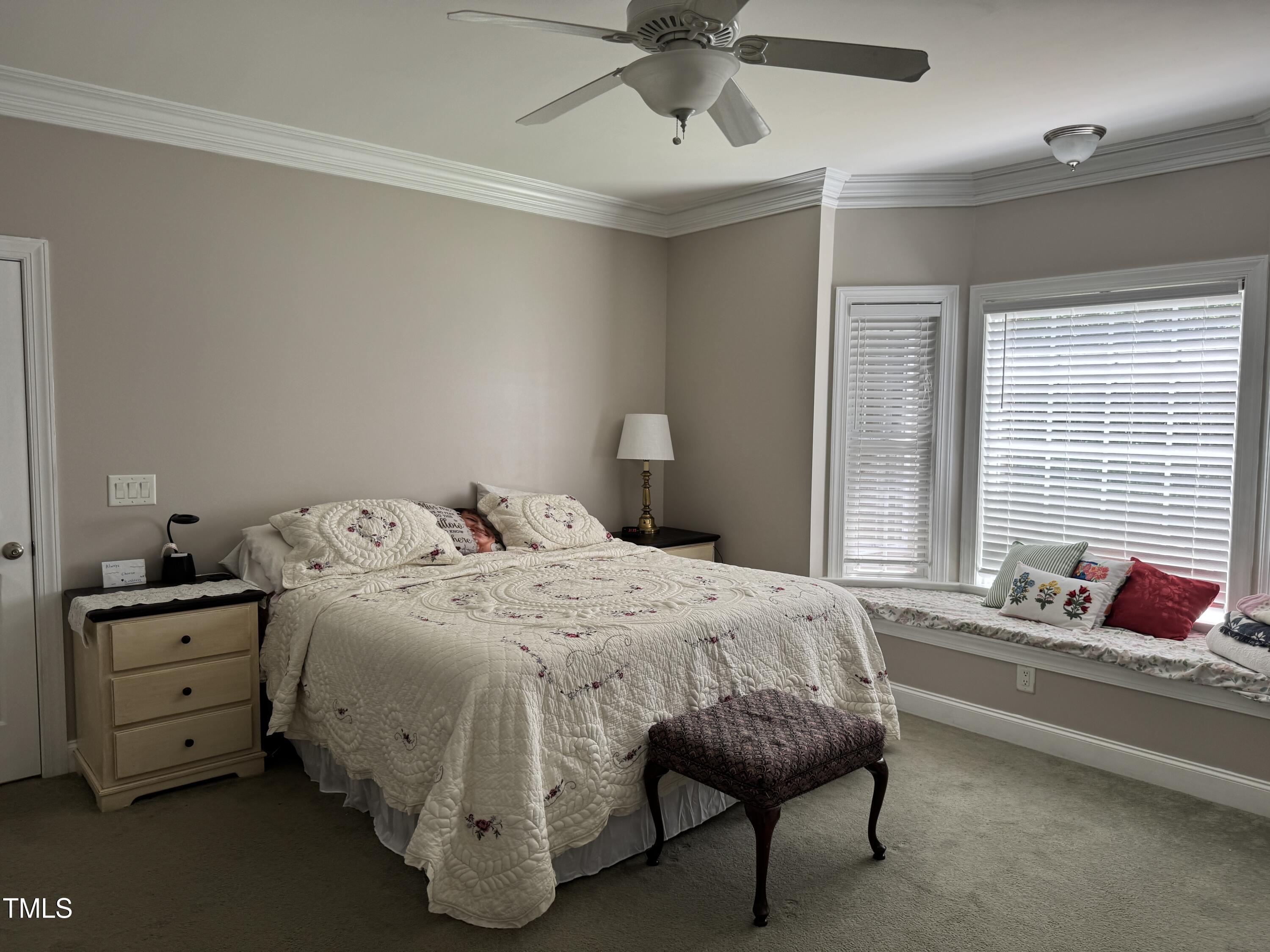 105 Perry Lane Property Photo 13