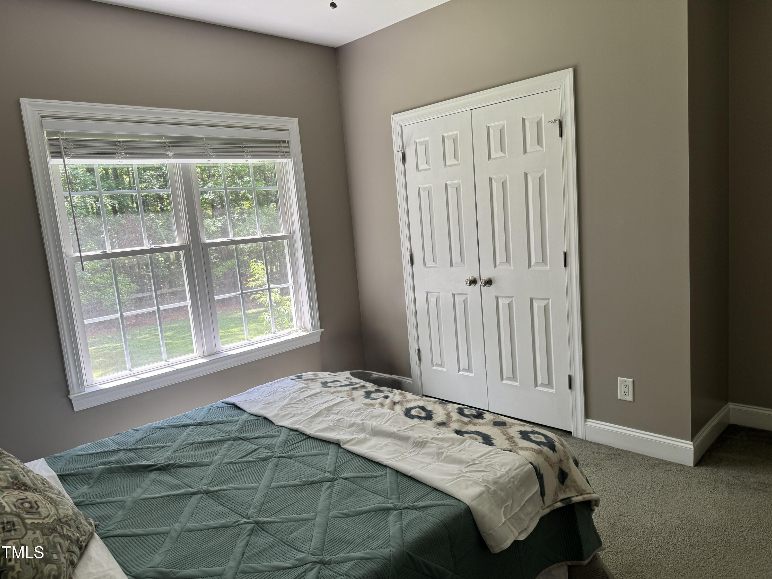 105 Perry Lane Property Photo 23