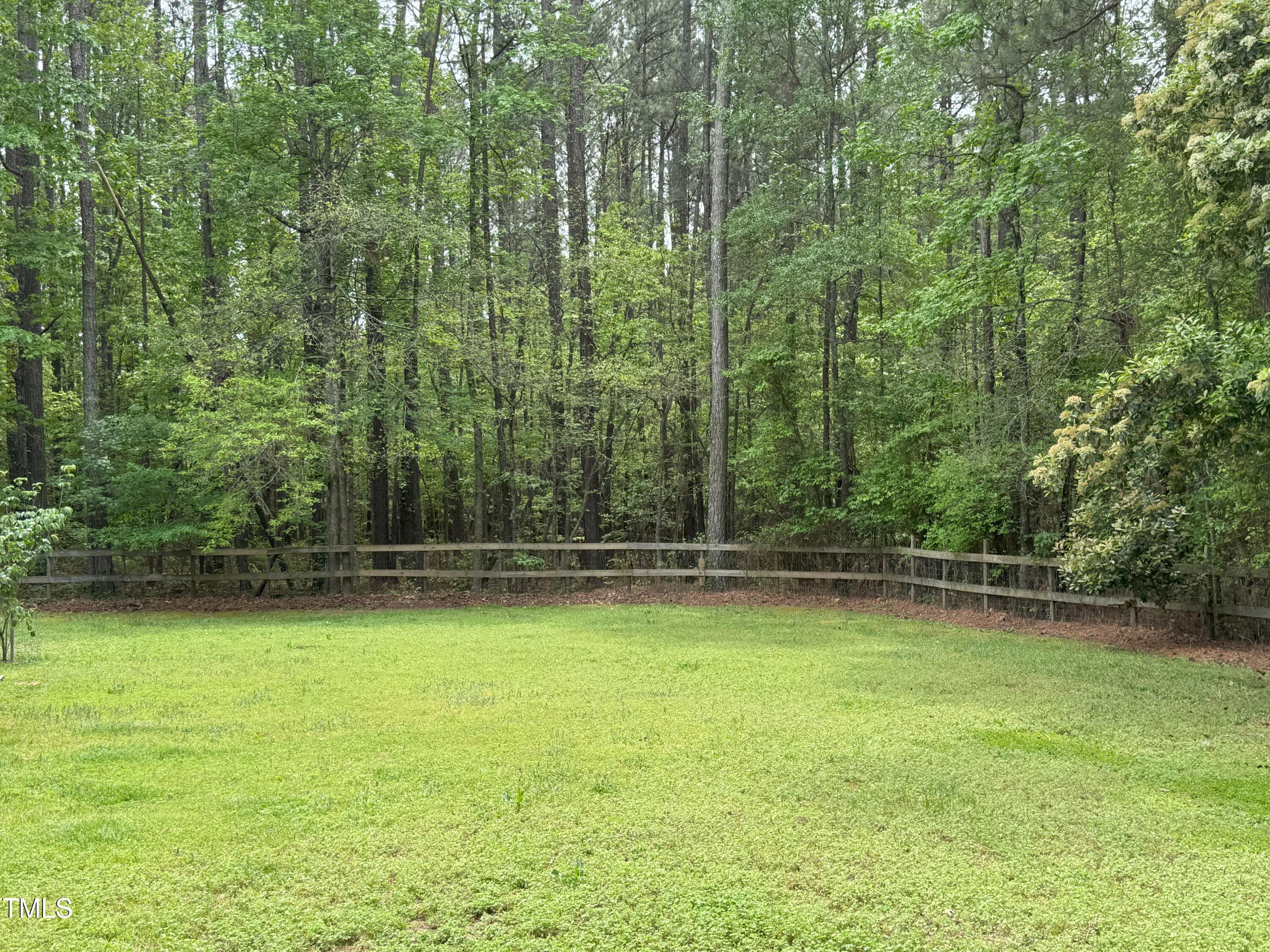 105 Perry Lane Property Photo 38