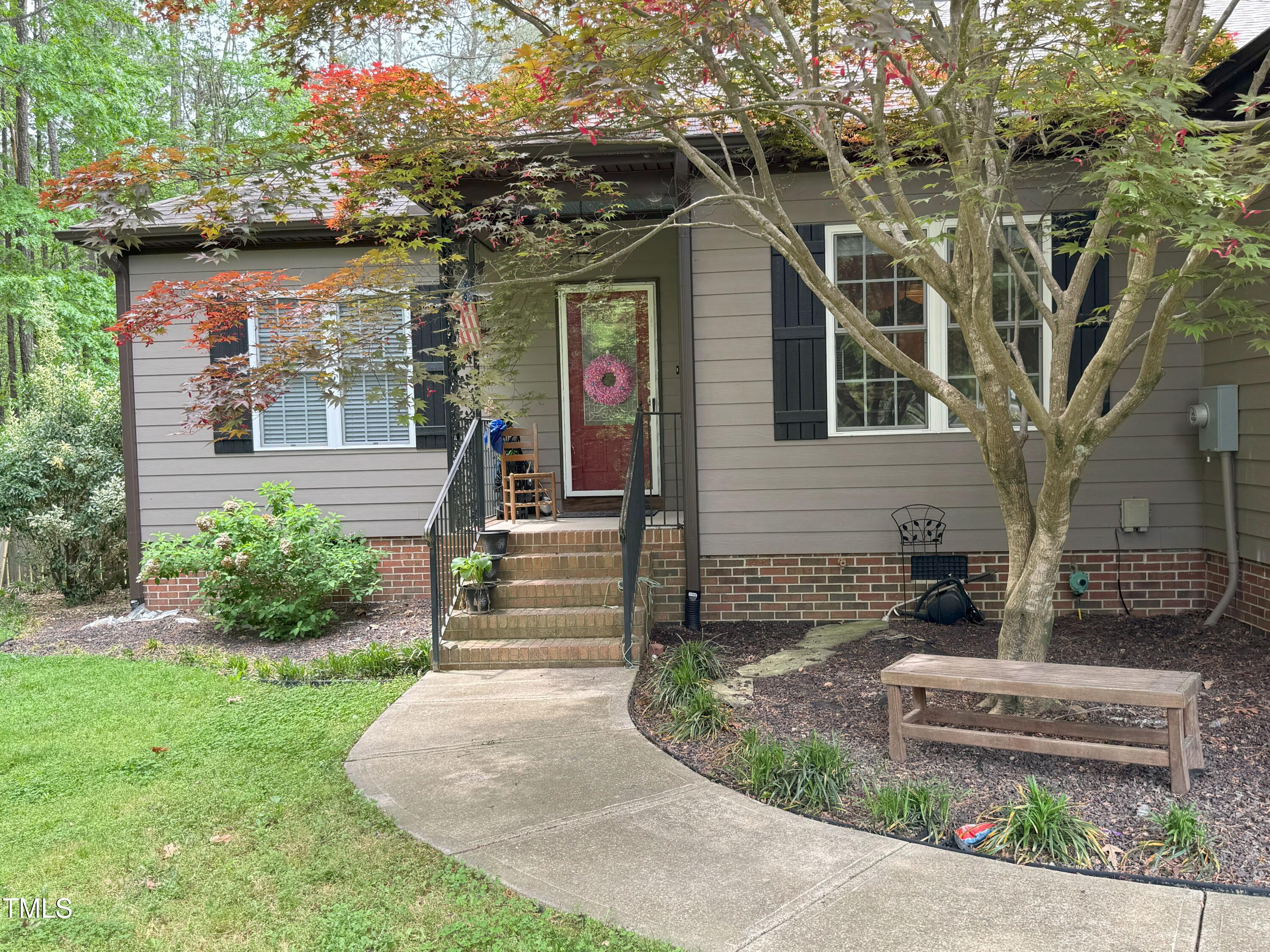 105 Perry Lane Property Photo 41