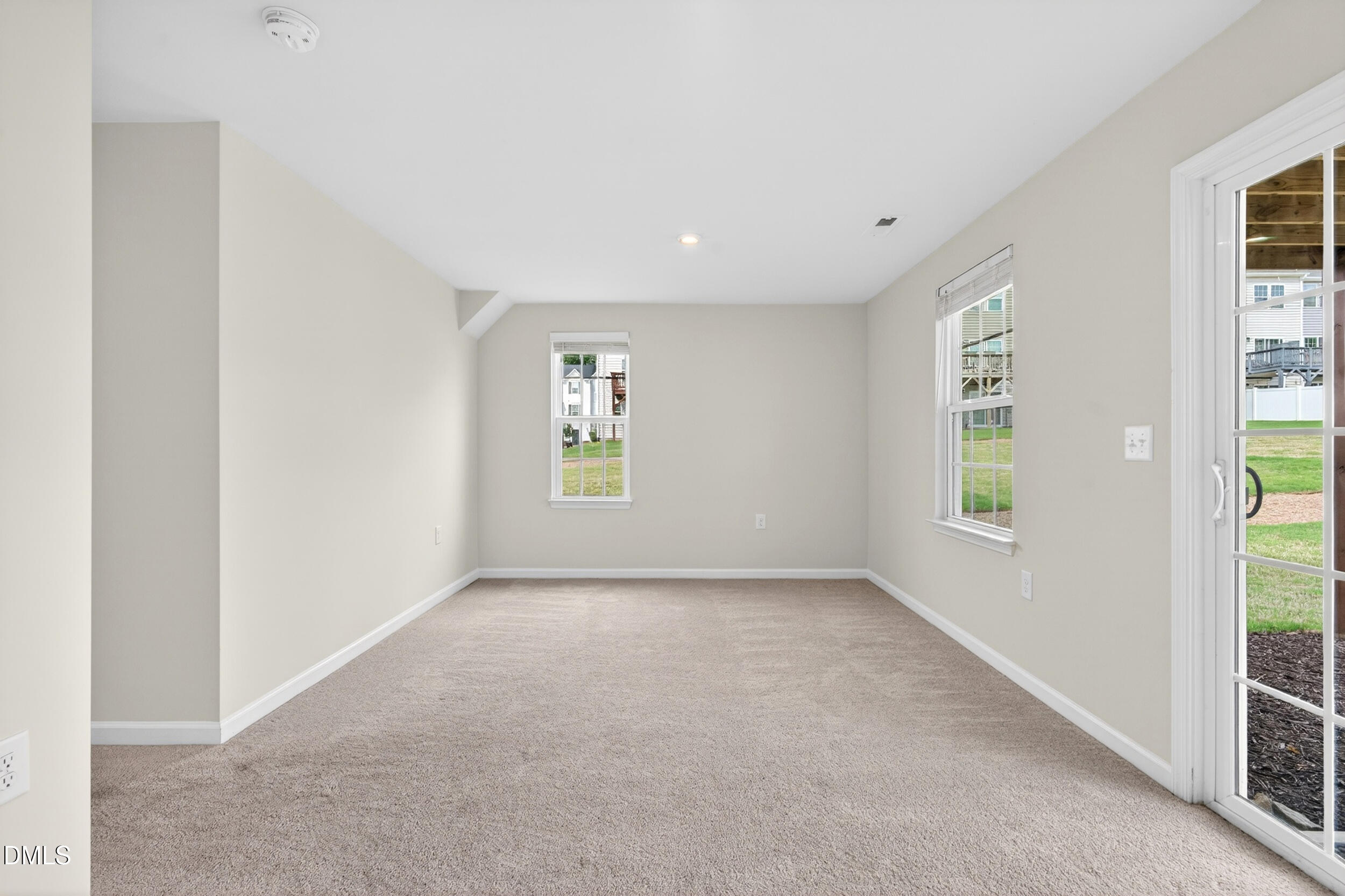 1232 Lizer Road Property Photo 9