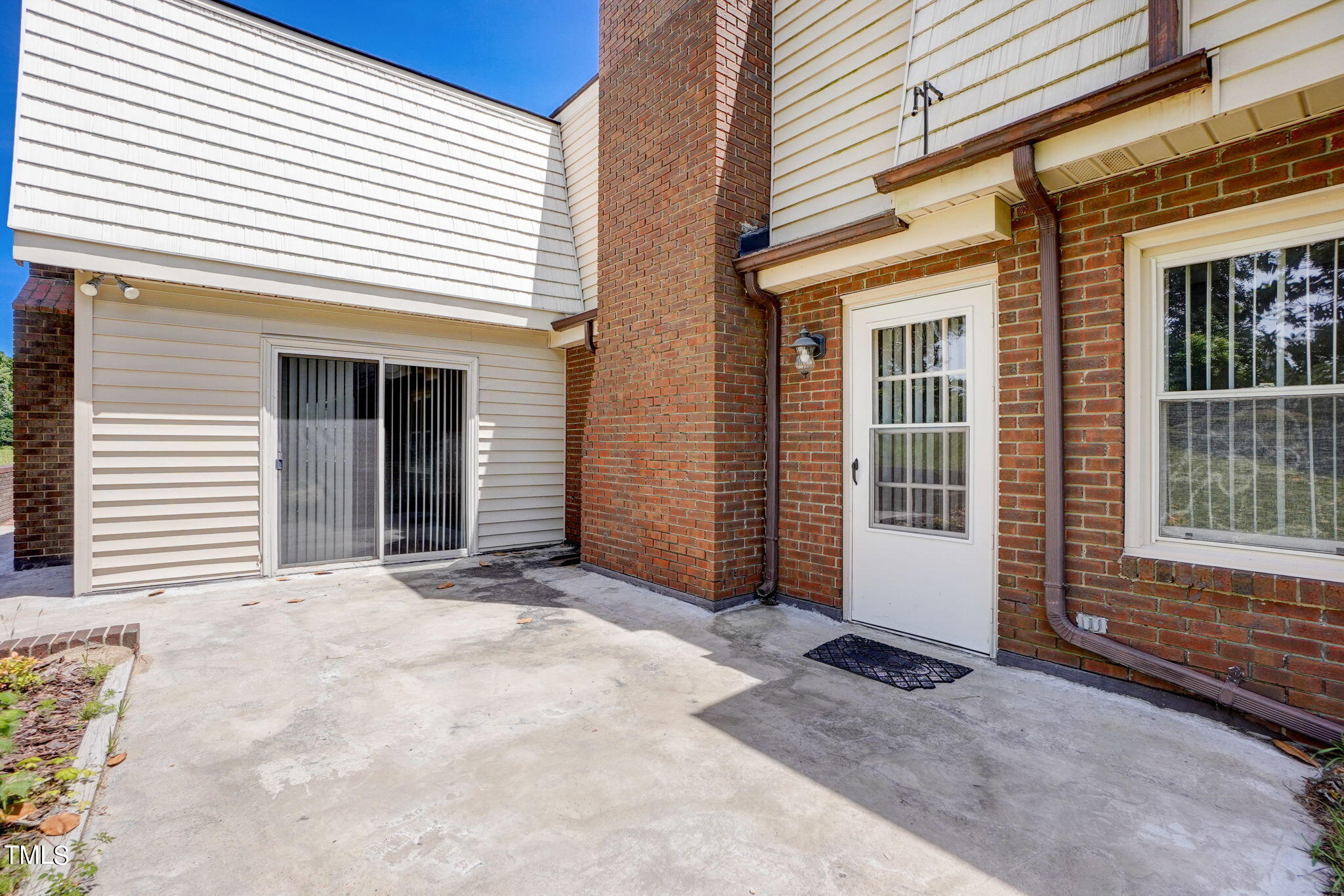 76 Traceway N Property Photo 25