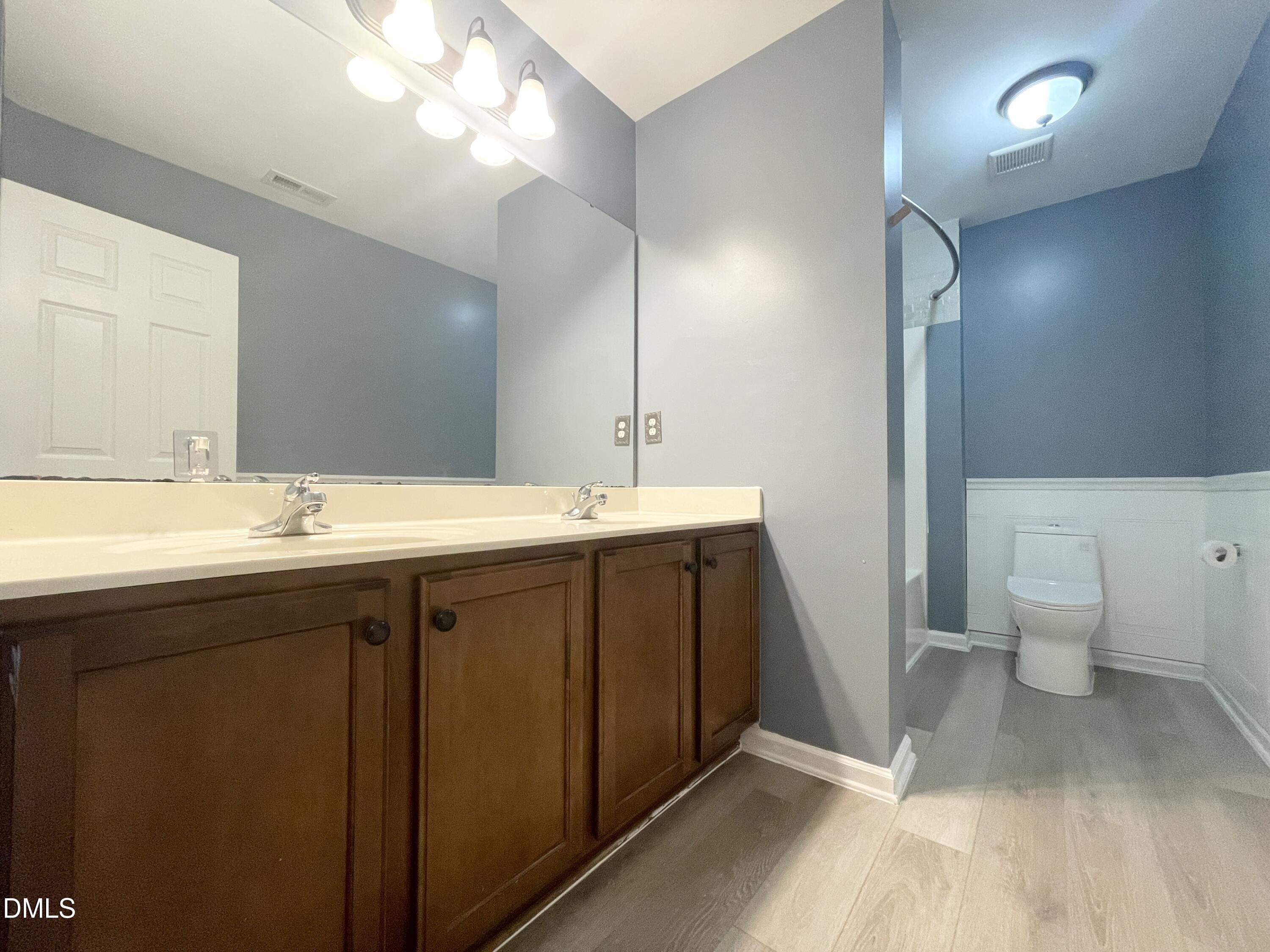 1304 Cozart Unit 510 Property Photo 27