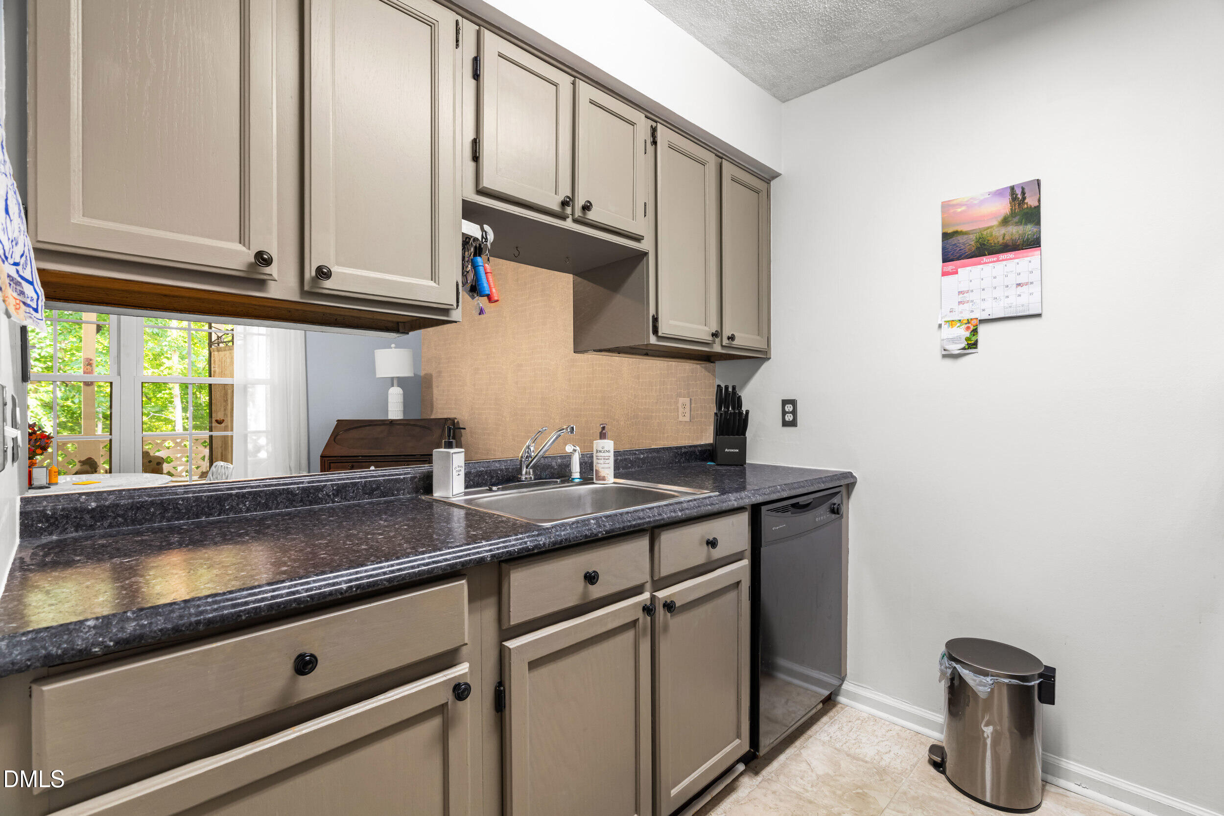 411 Gooseneck Drive A3 Property Photo 6