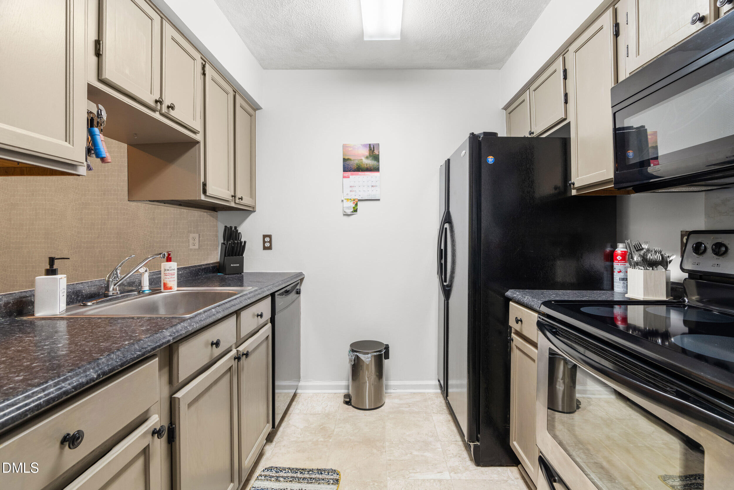 411 Gooseneck Drive A3 Property Photo 15