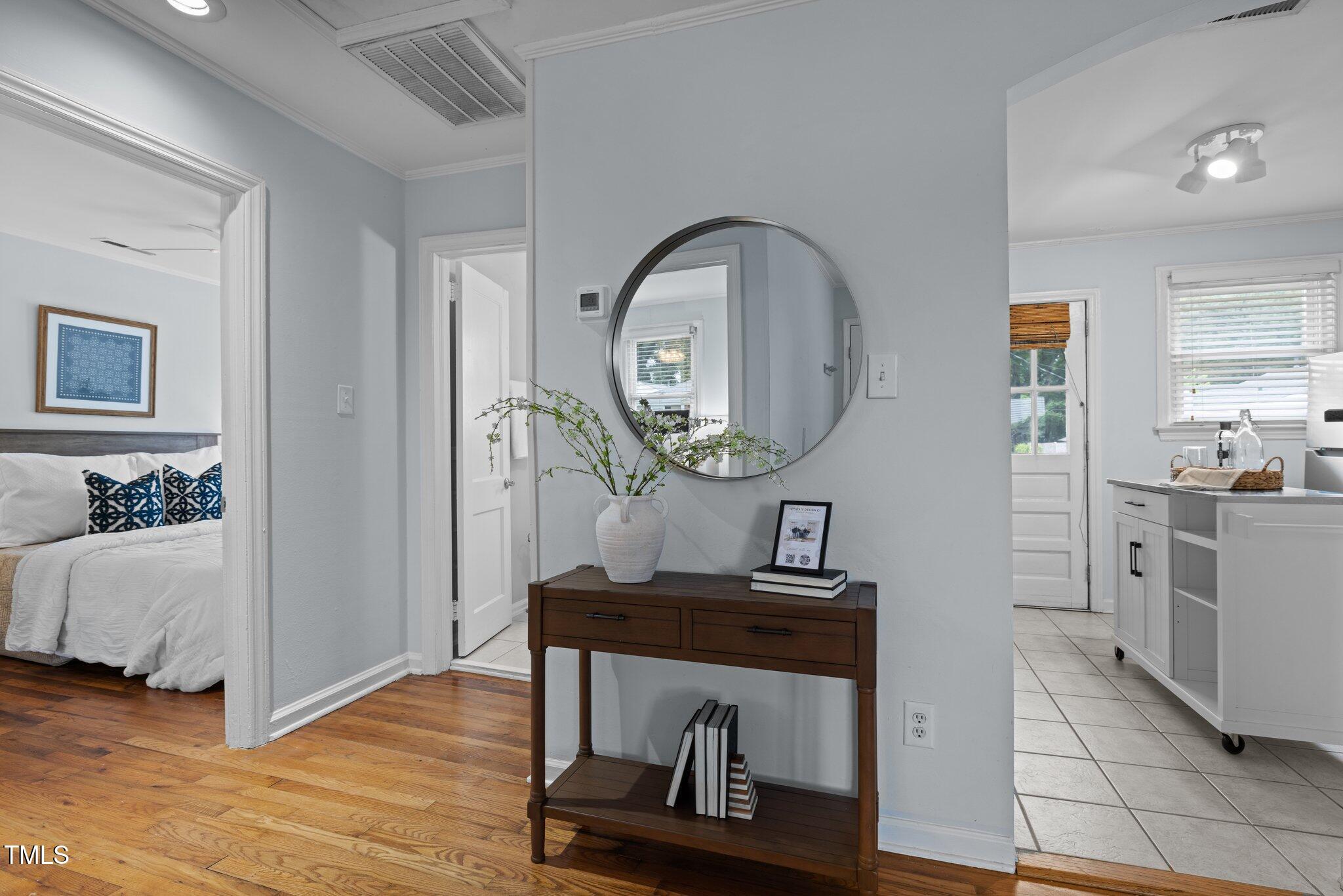 2331 Bernard Street Property Photo 15