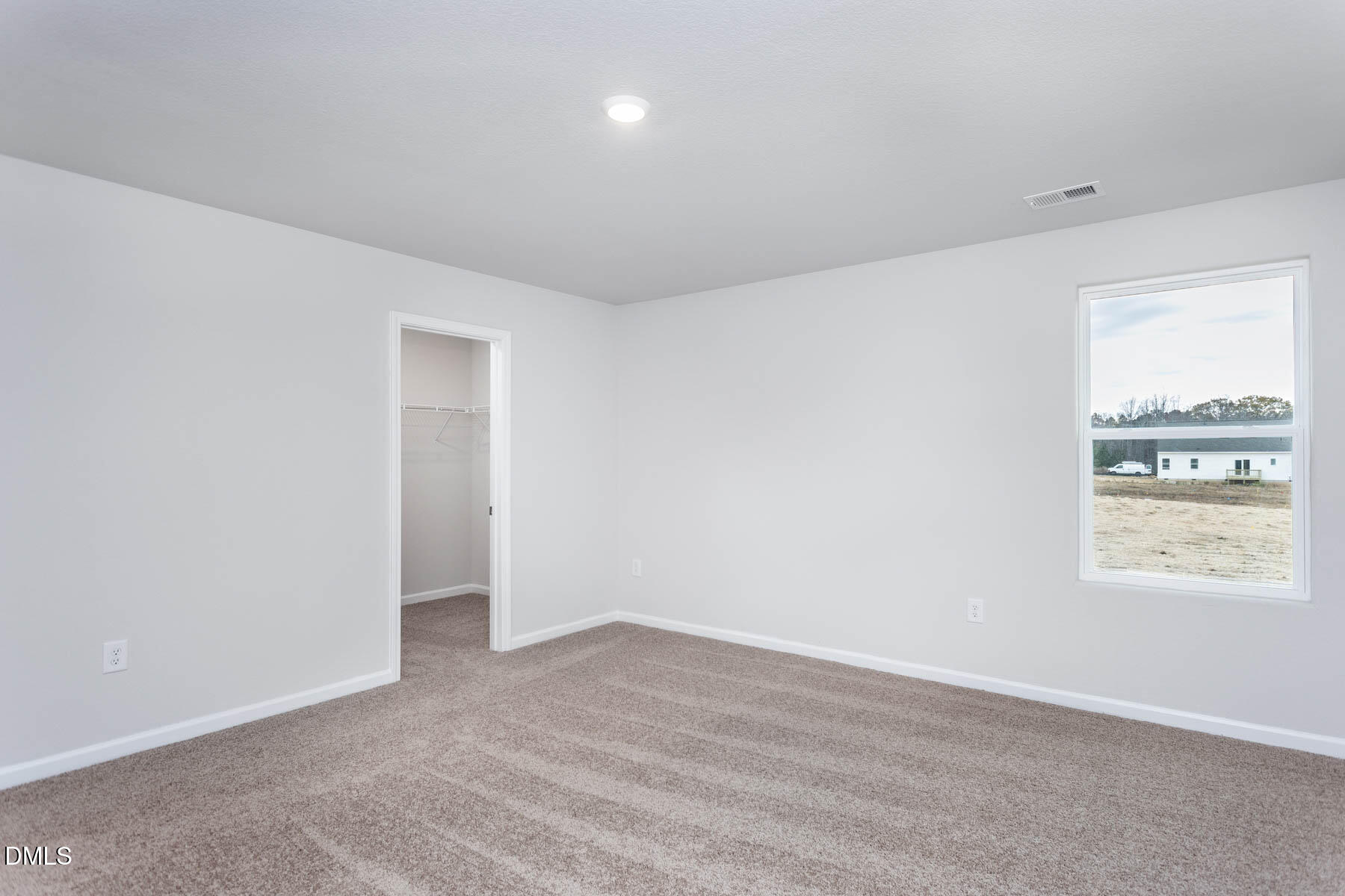 10707 Farmall Drive Property Photo 7