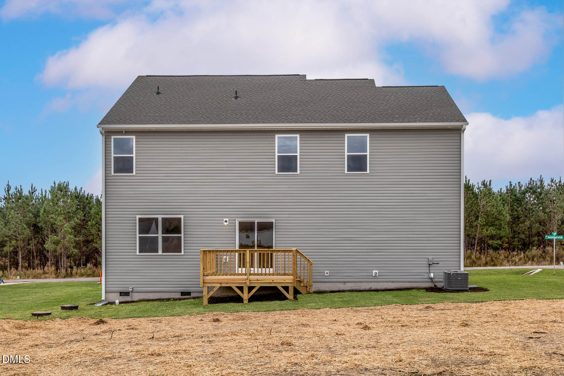 10707 Farmall Drive Property Photo 10