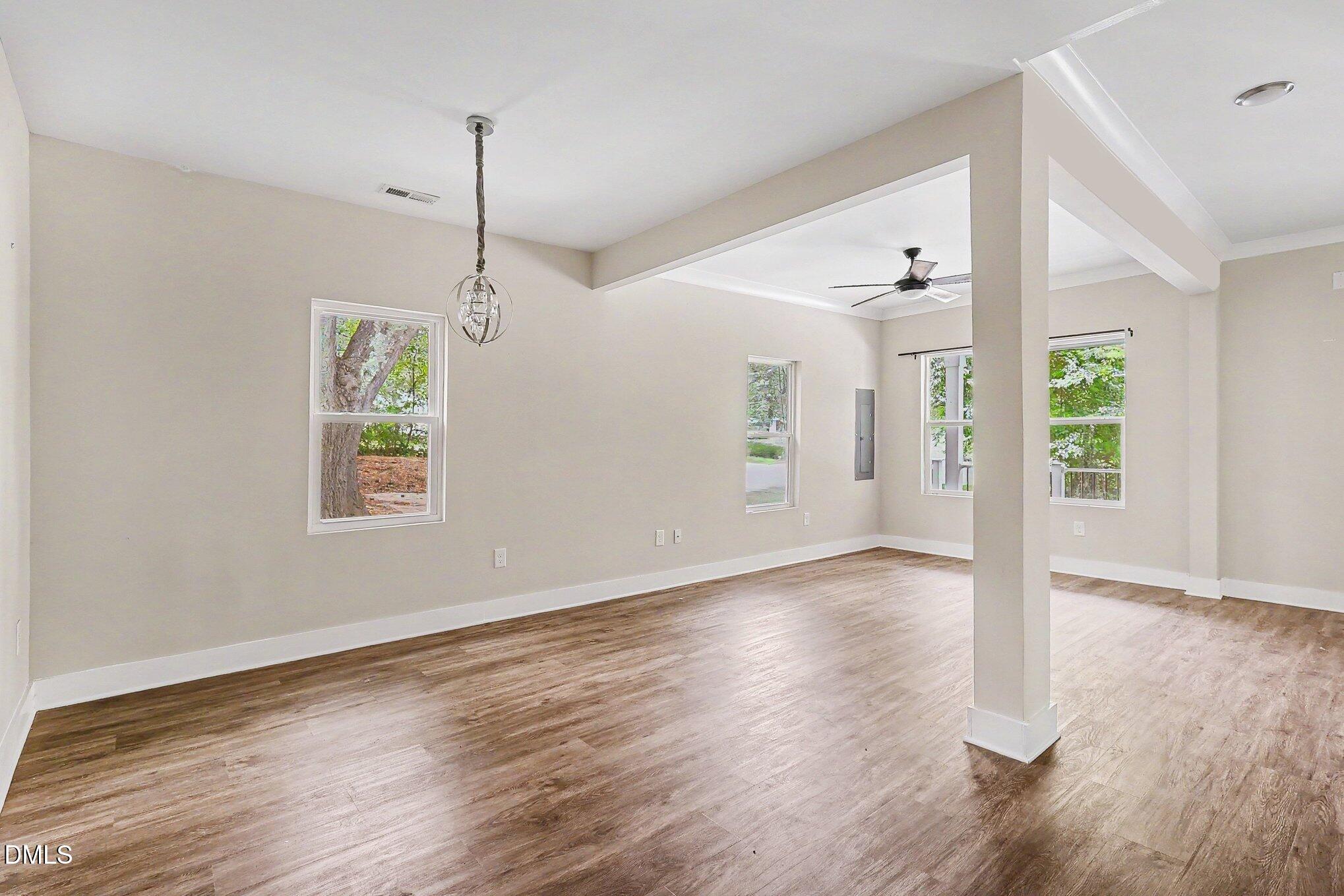 425 E Stallings Street Property Photo 14