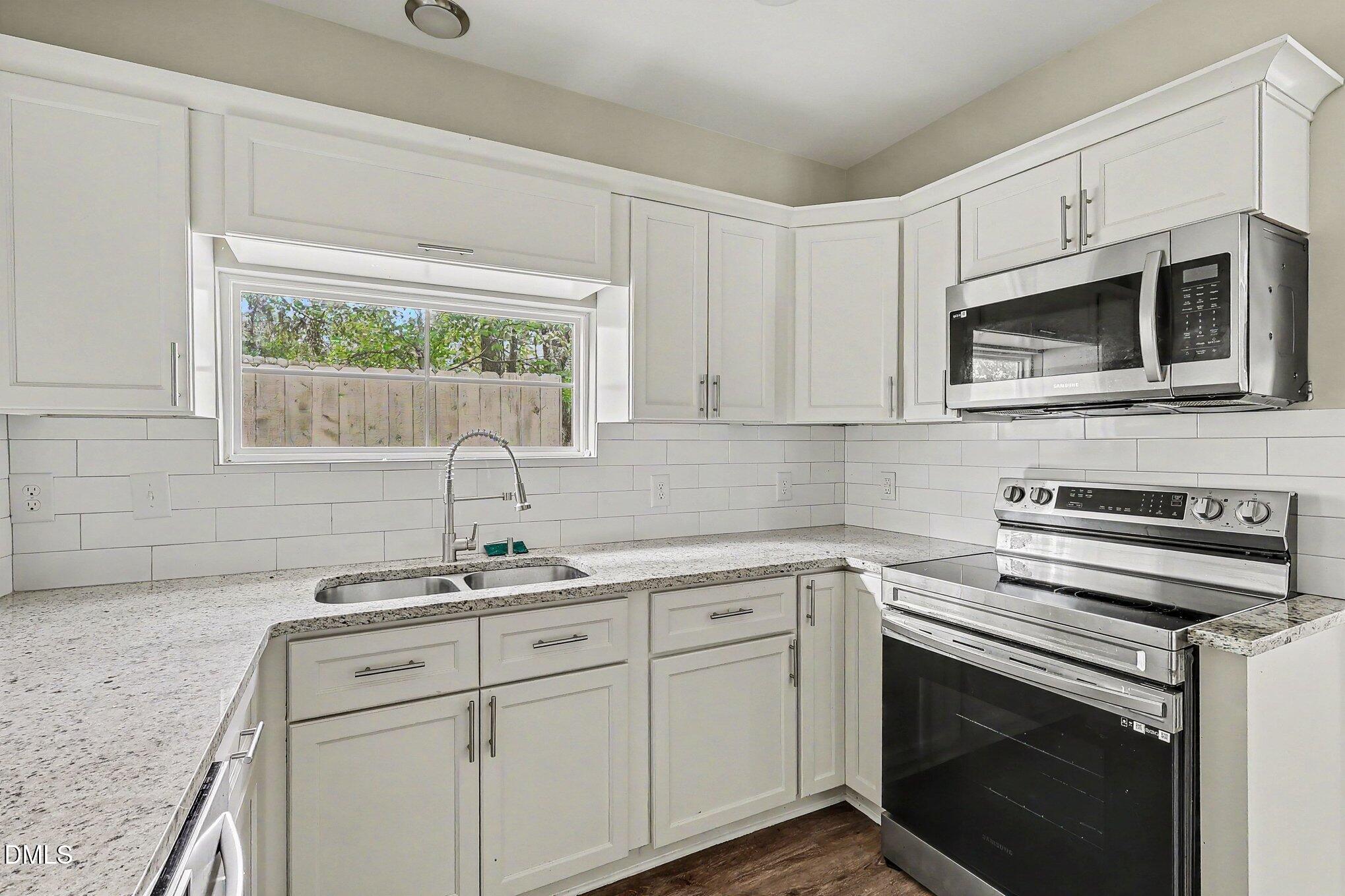 425 E Stallings Street Property Photo 19