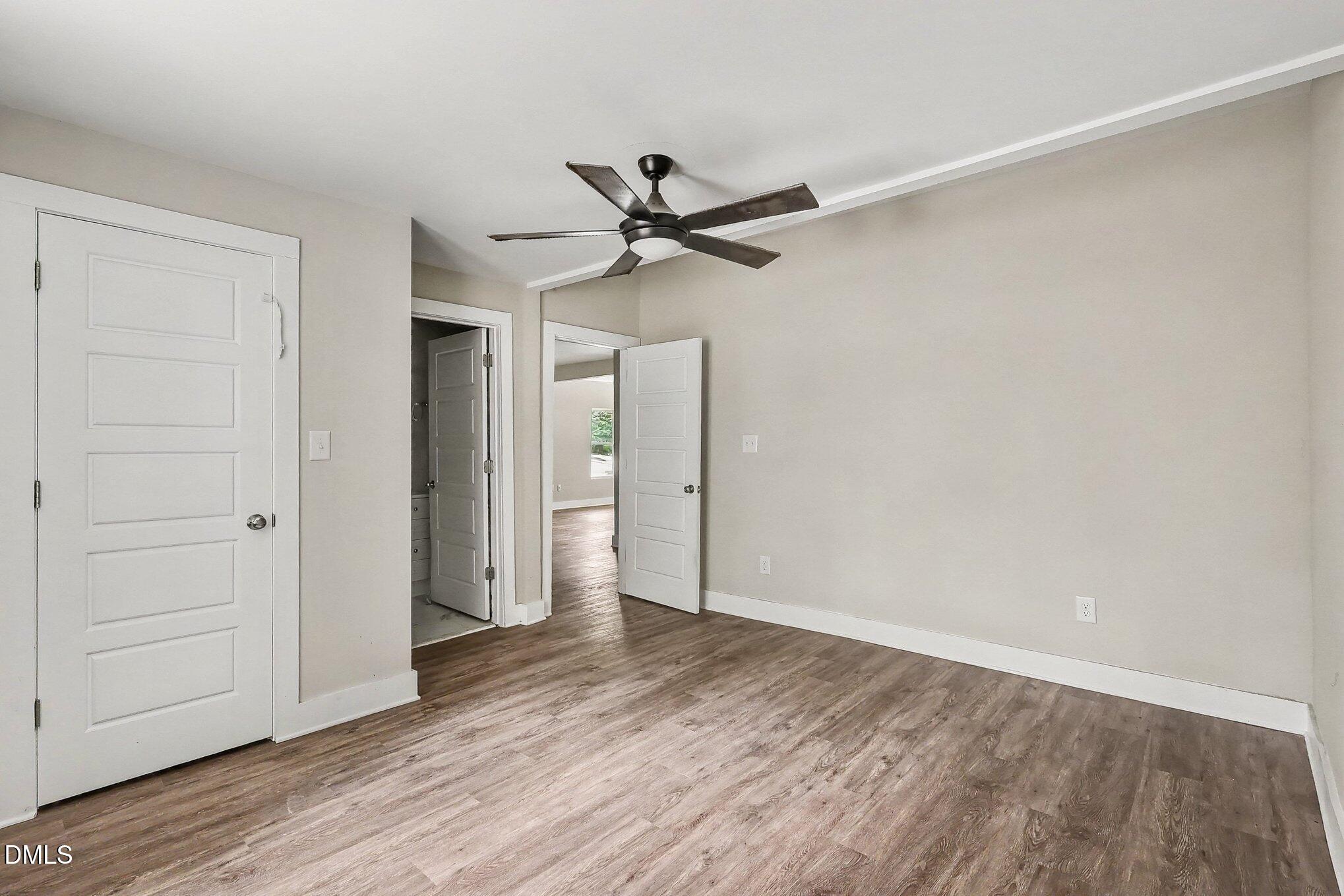 425 E Stallings Street Property Photo 24