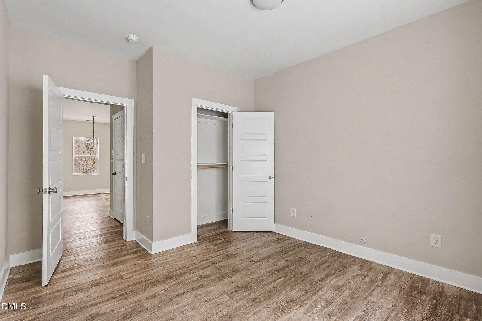 425 E Stallings Street Property Photo 28