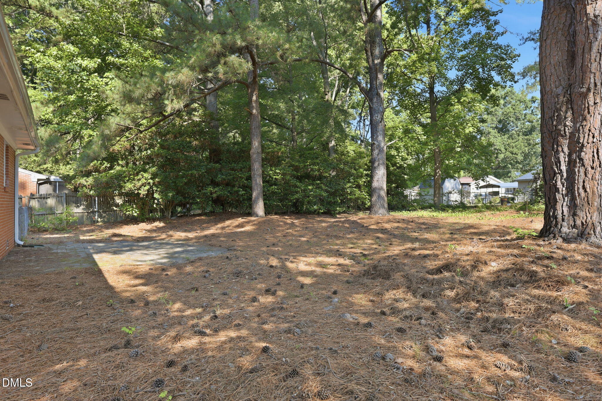 113 E Franklin Street Property Photo 27