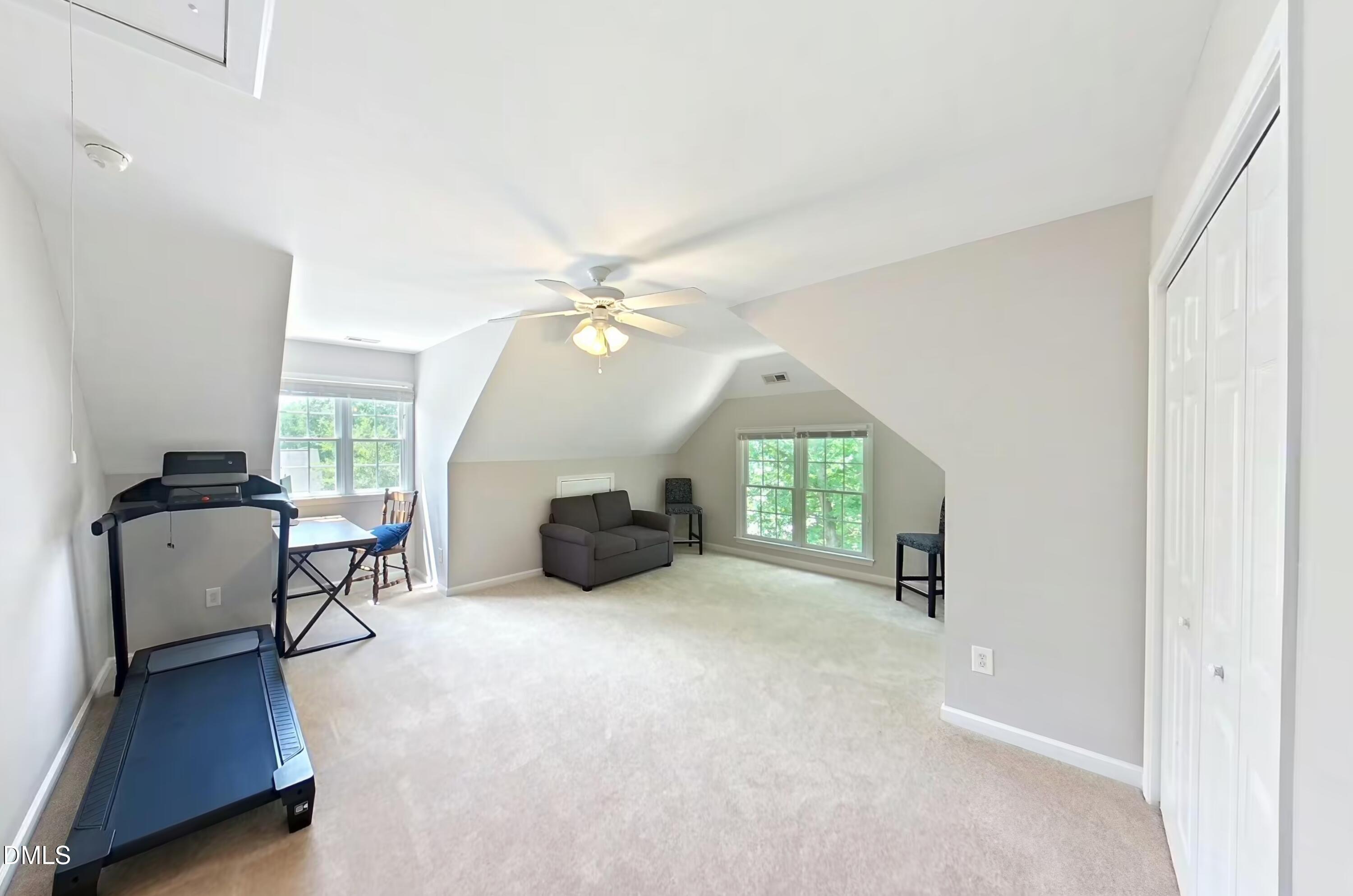 5806 Whispering Meadow Lane Property Photo 21