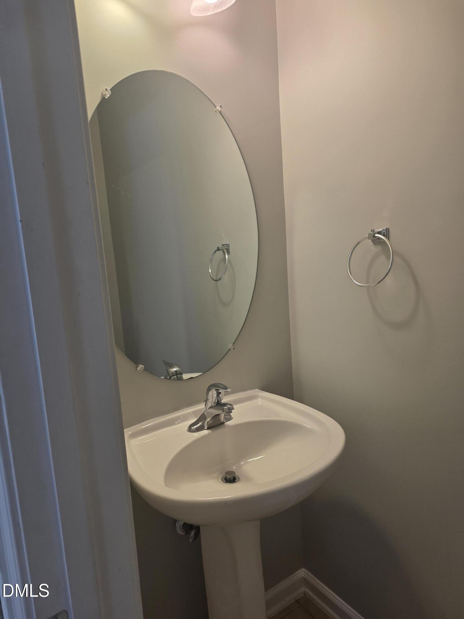 124 Braeside Court Property Photo 6