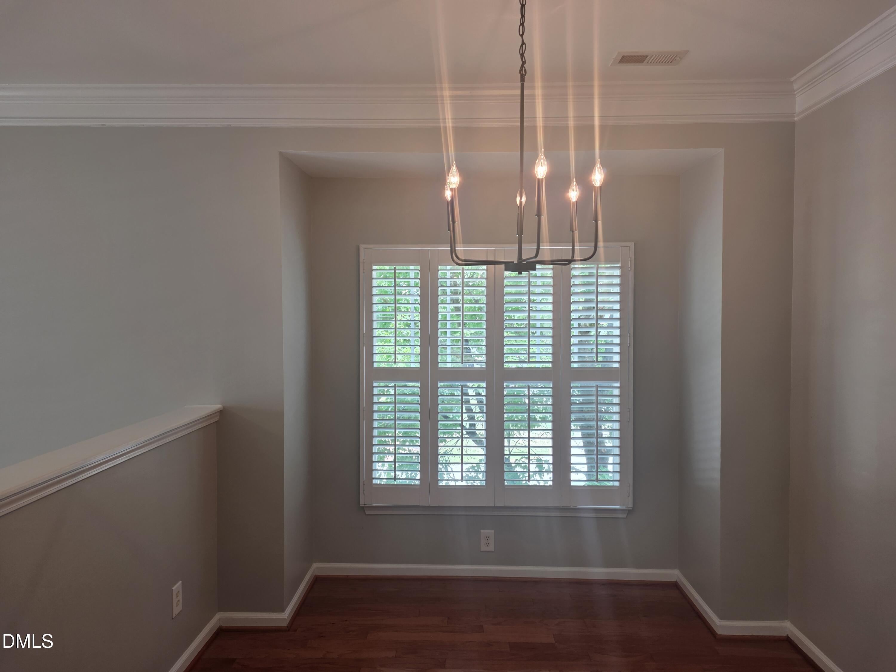 124 Braeside Court Property Photo 12