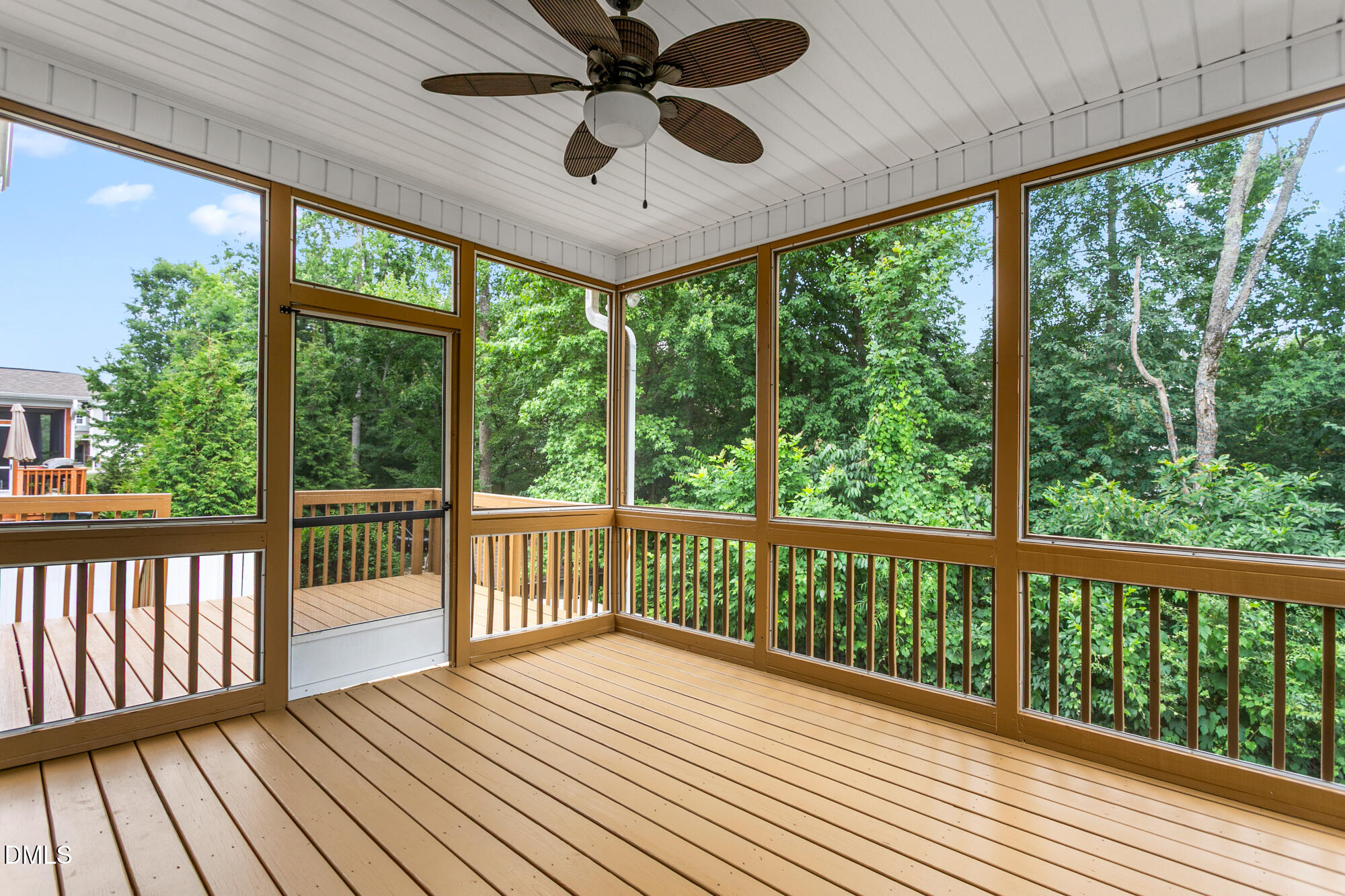 934 Sweet Gum Way Property Photo 3