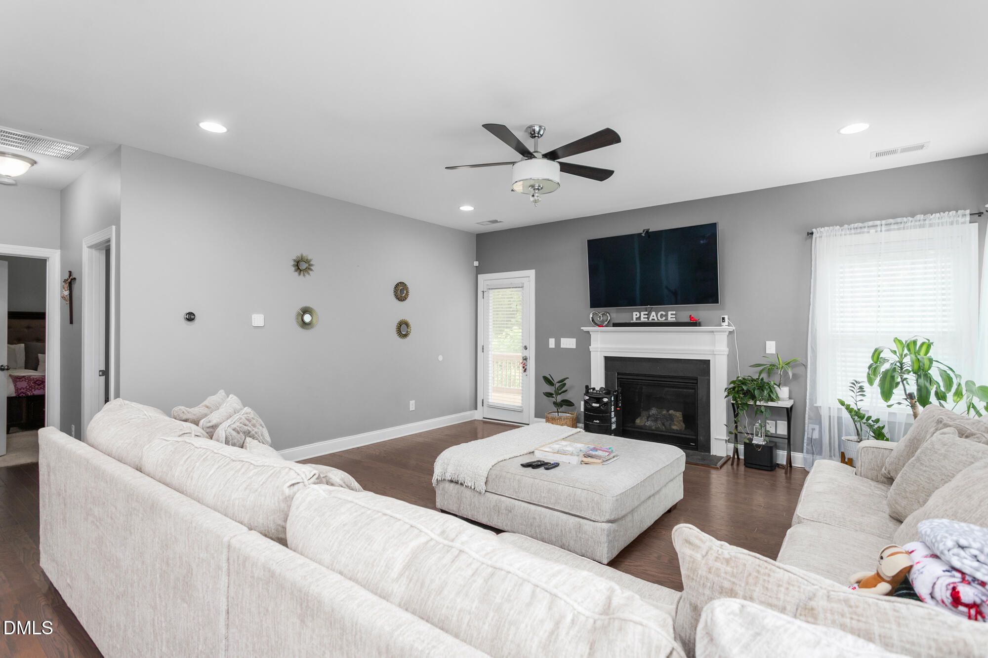 934 Sweet Gum Way Property Photo 16