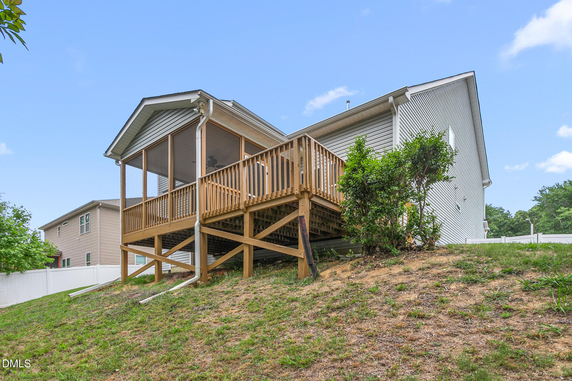 934 Sweet Gum Way Property Photo 43