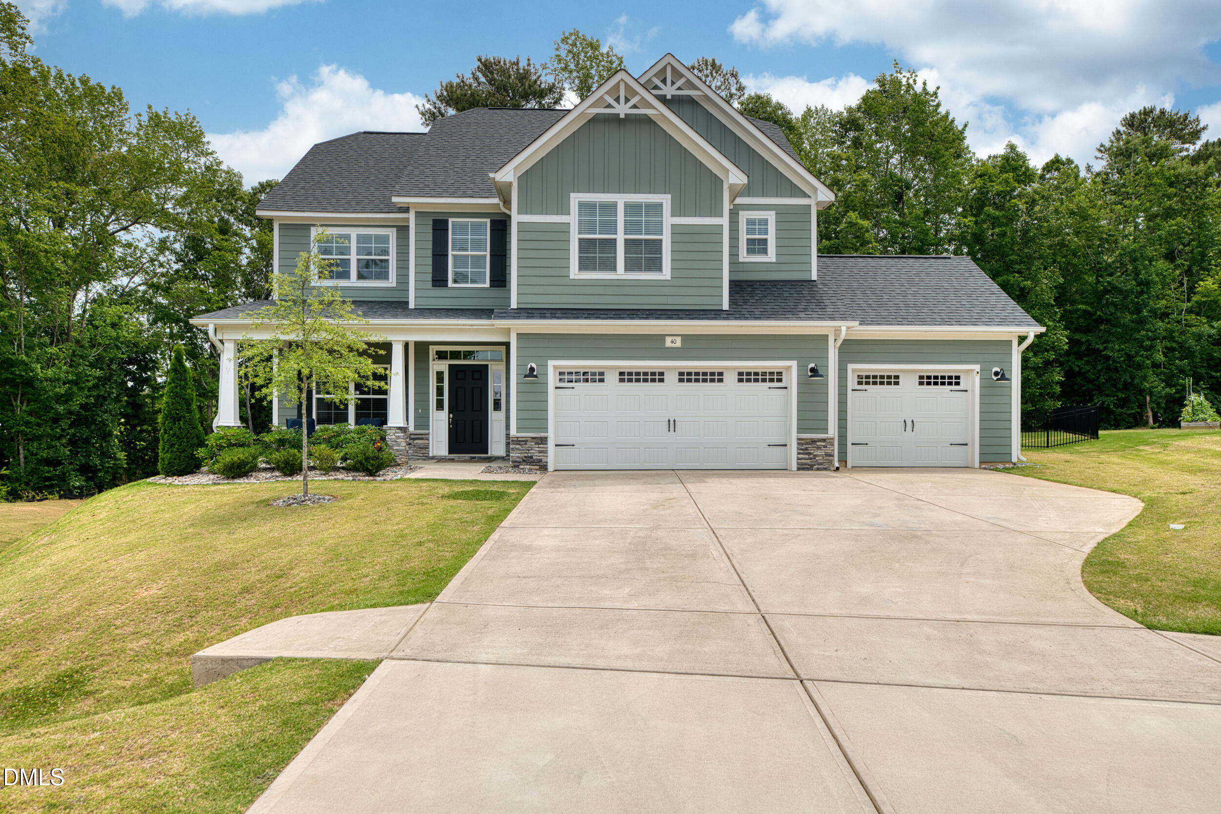 40 Cowpens Court Property Photo 1