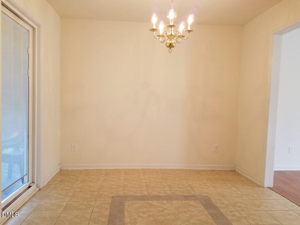 3319 Lassiter Street Property Photo 6