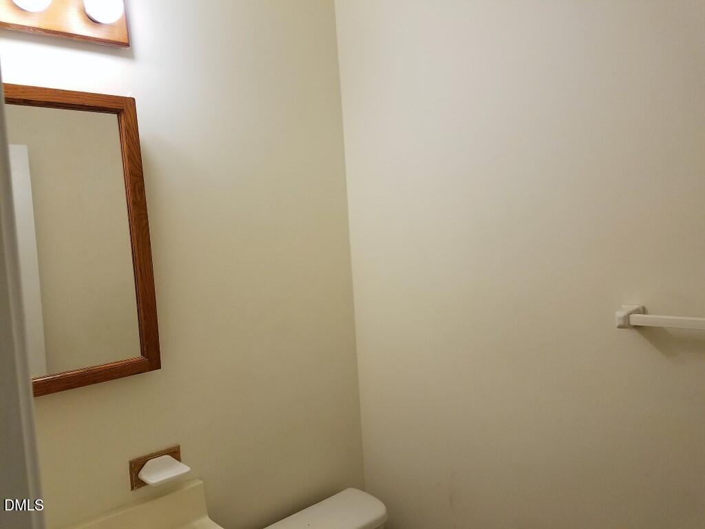 3319 Lassiter Street Property Photo 10
