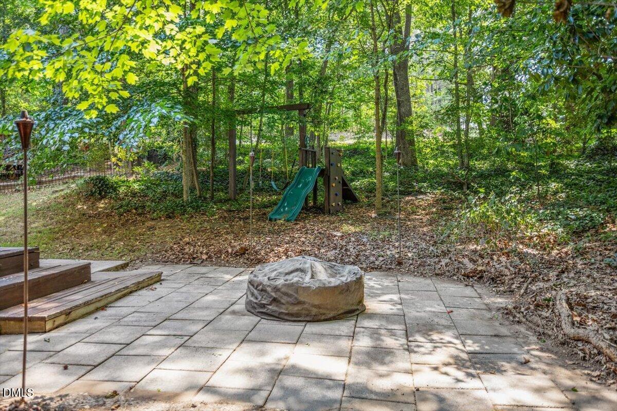 708 Cross Timbers Drive Property Photo 29