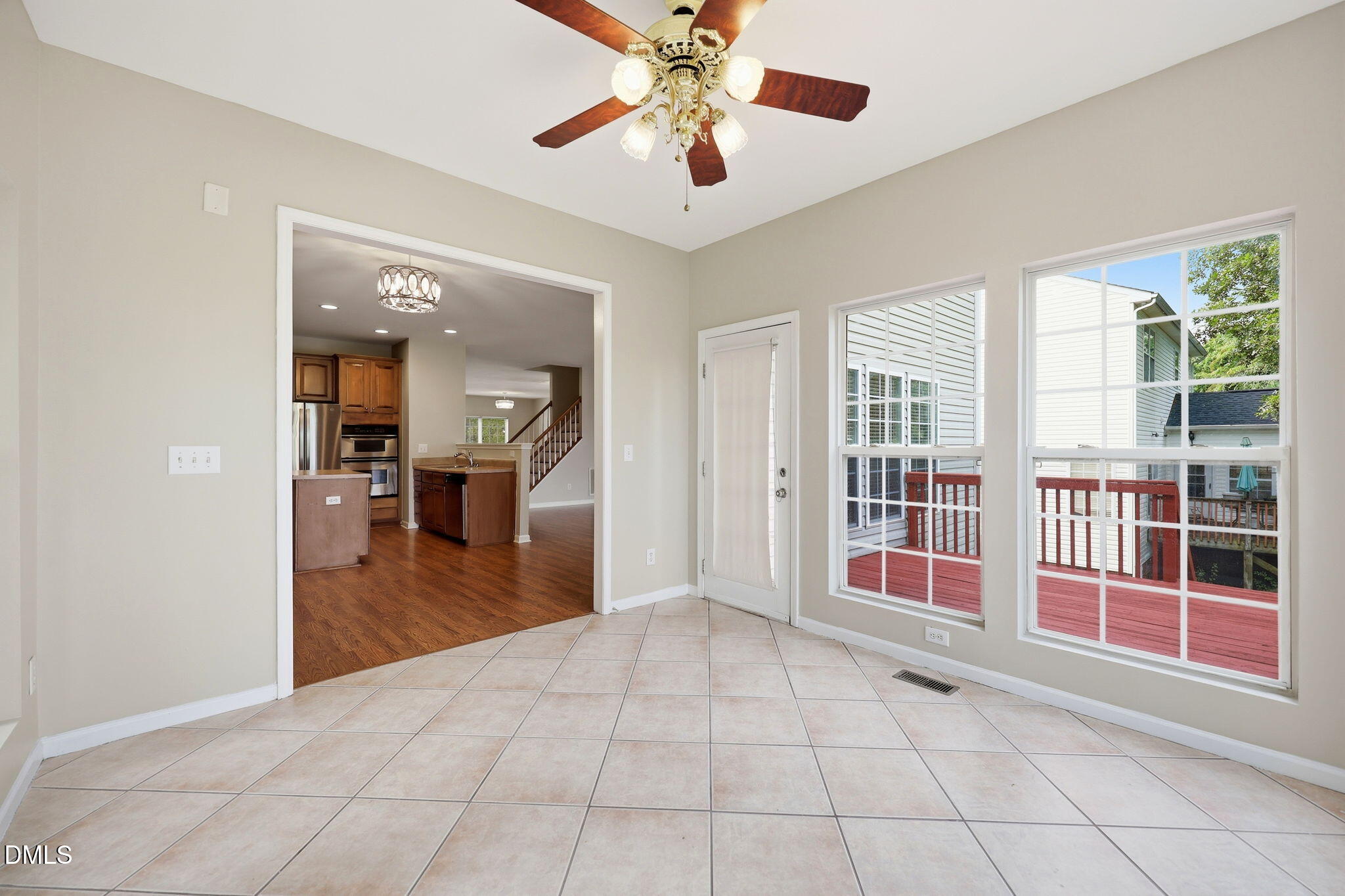 8709 Kaplan Woods Way Property Photo 20
