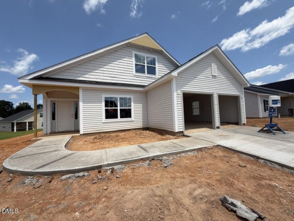 92 Moon Flower Walk Property Photo 1