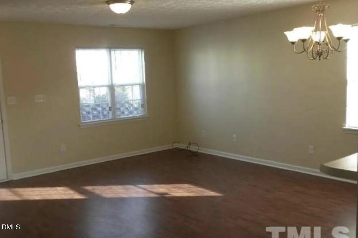 509 Cove Hollow Drive Property Photo 1