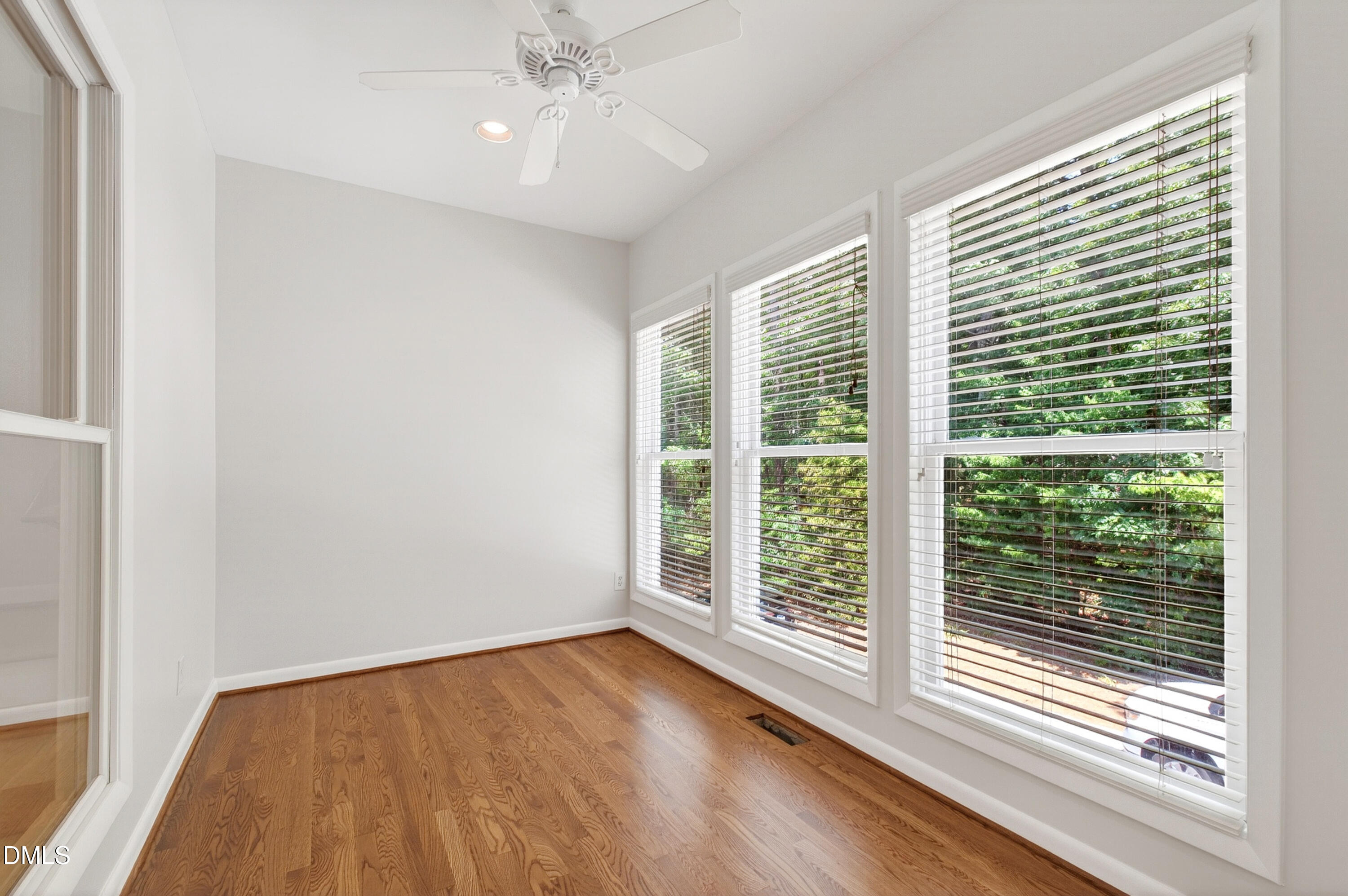 803 The Village Circle Property Photo 22