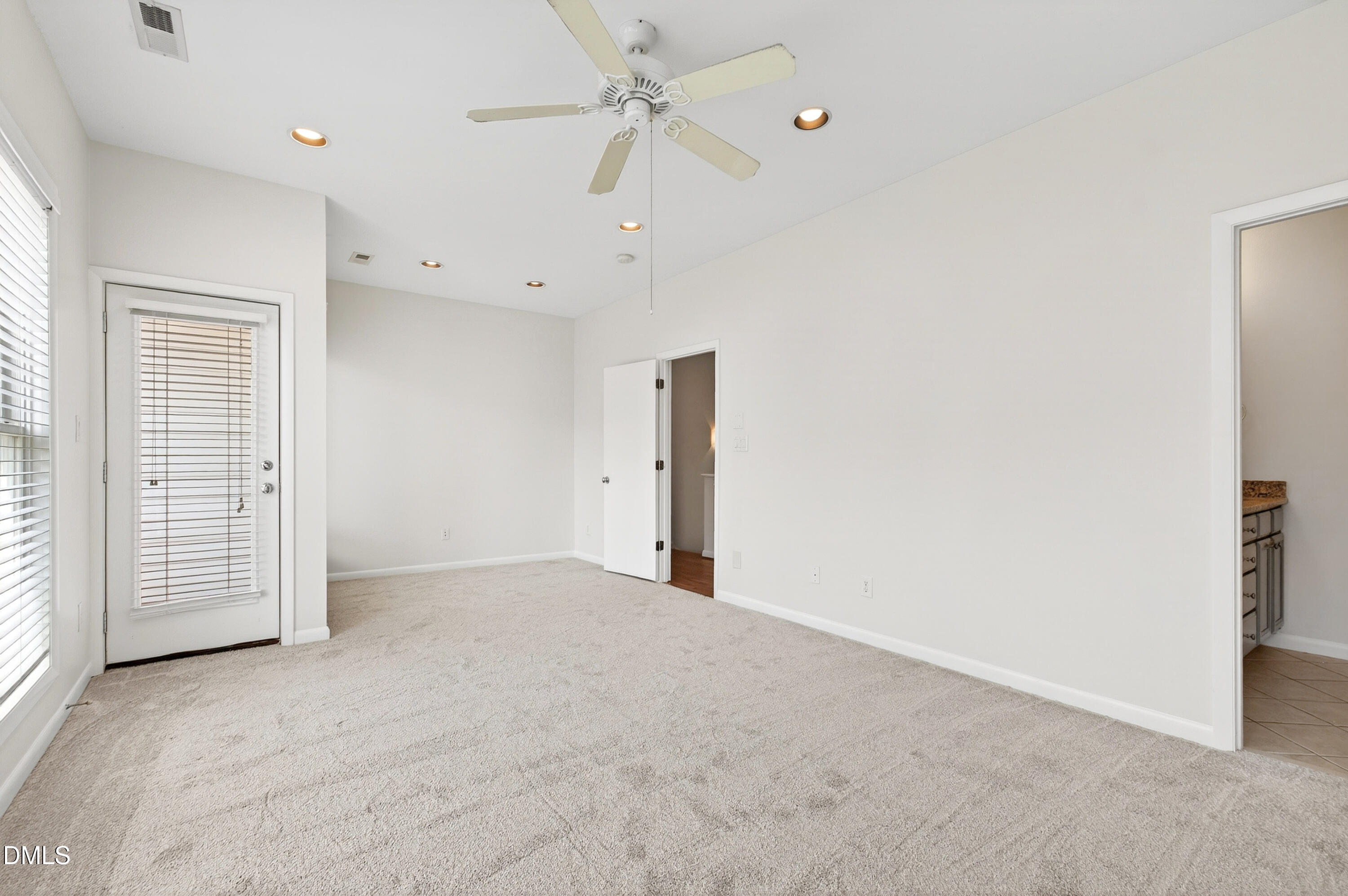 803 The Village Circle Property Photo 29