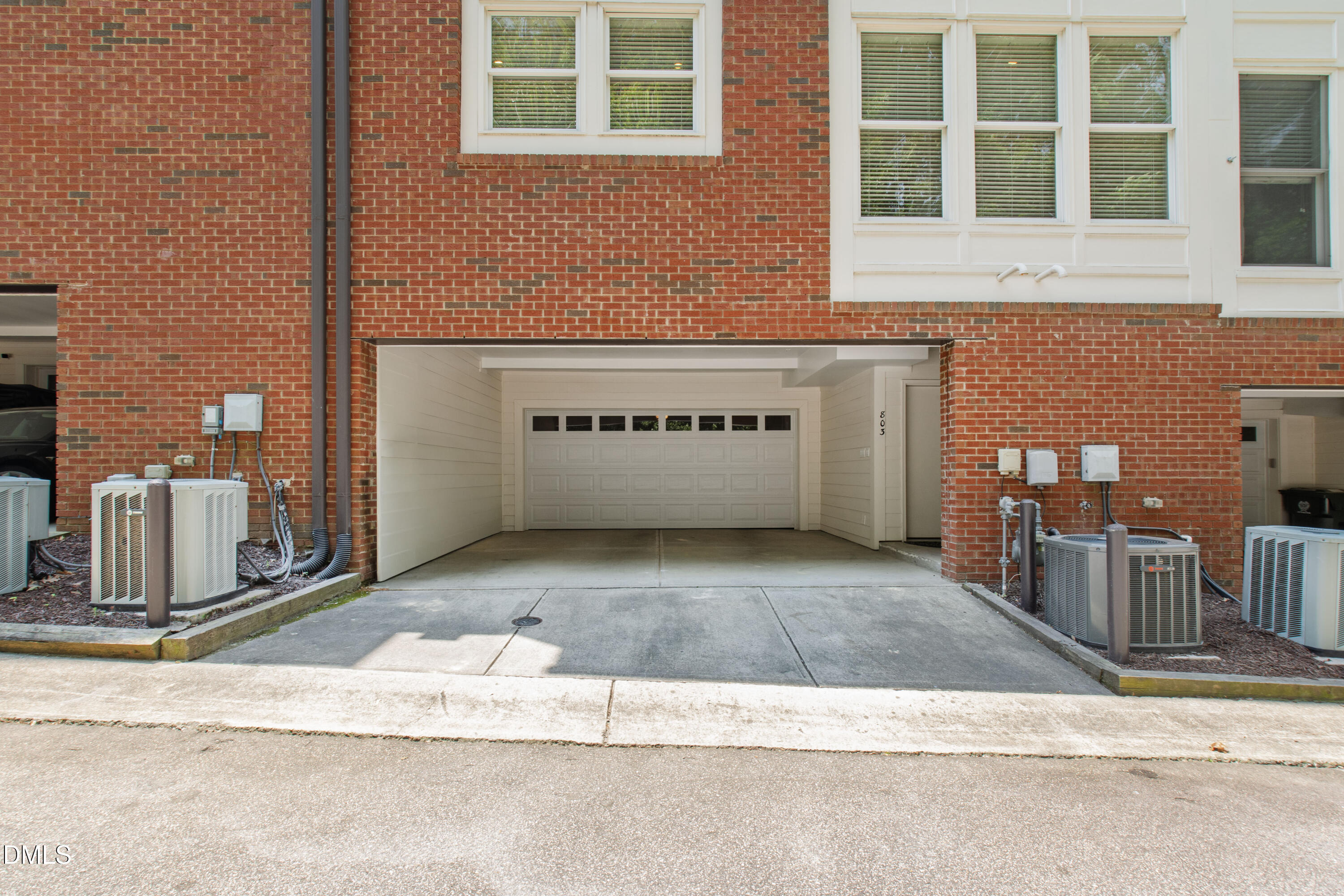 803 The Village Circle Property Photo 49