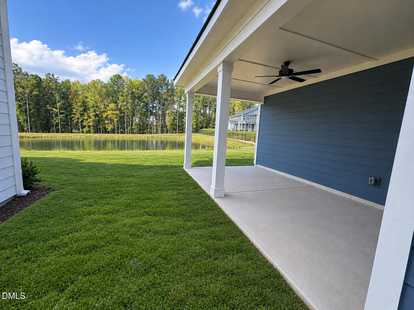 338 Macon Lake Drive Property Photo 2